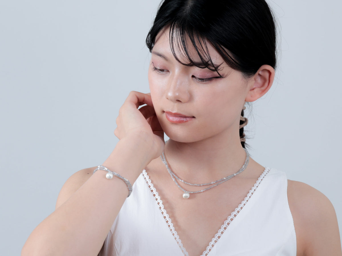 6月の誕生石ムーンストーンとは?意味・魅力とLUCINEのおすすめジュエリー5選