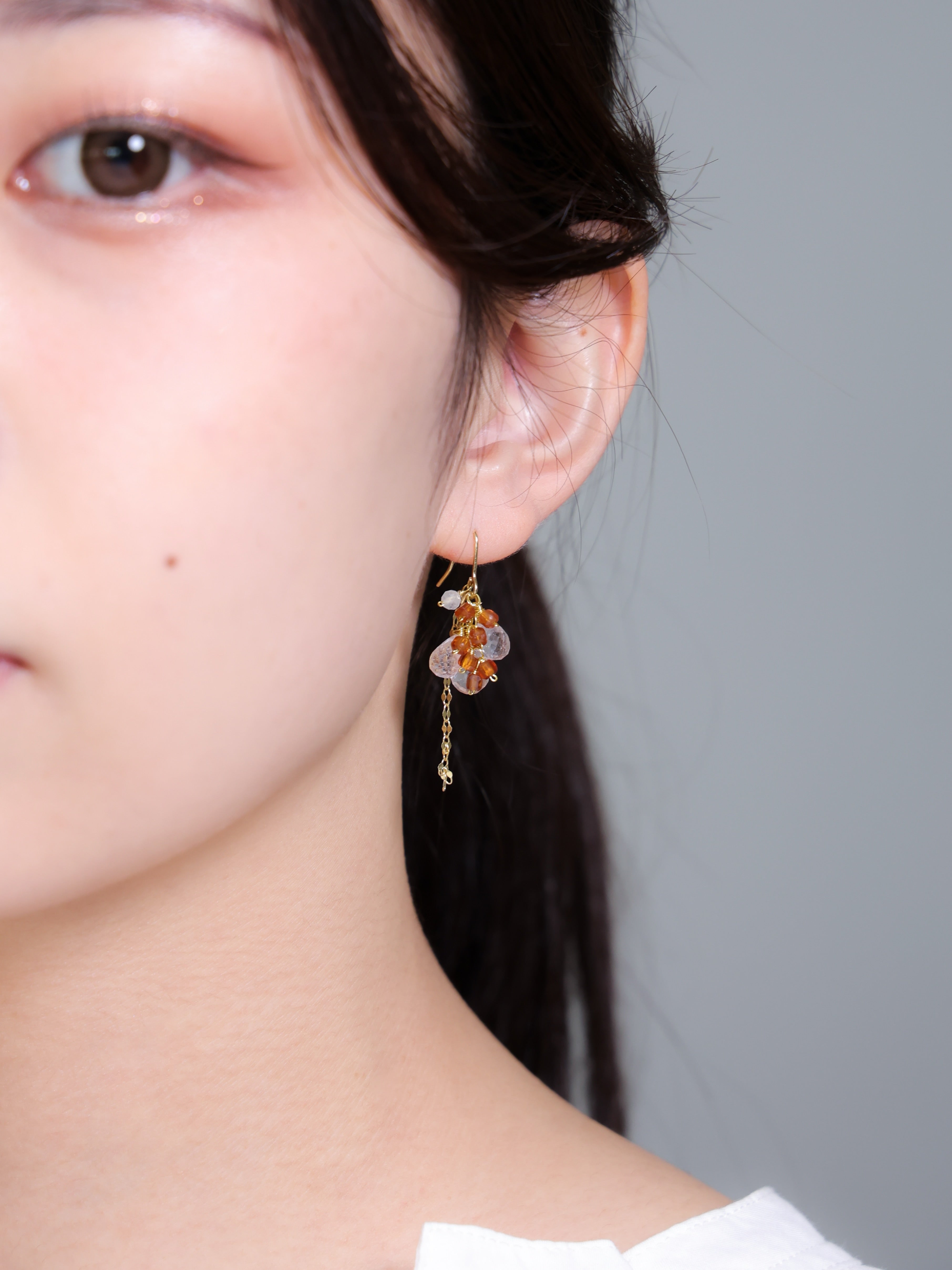 1月誕生石】オレンジガーネット & クリスタル ピアス | 陽だまりの輝き