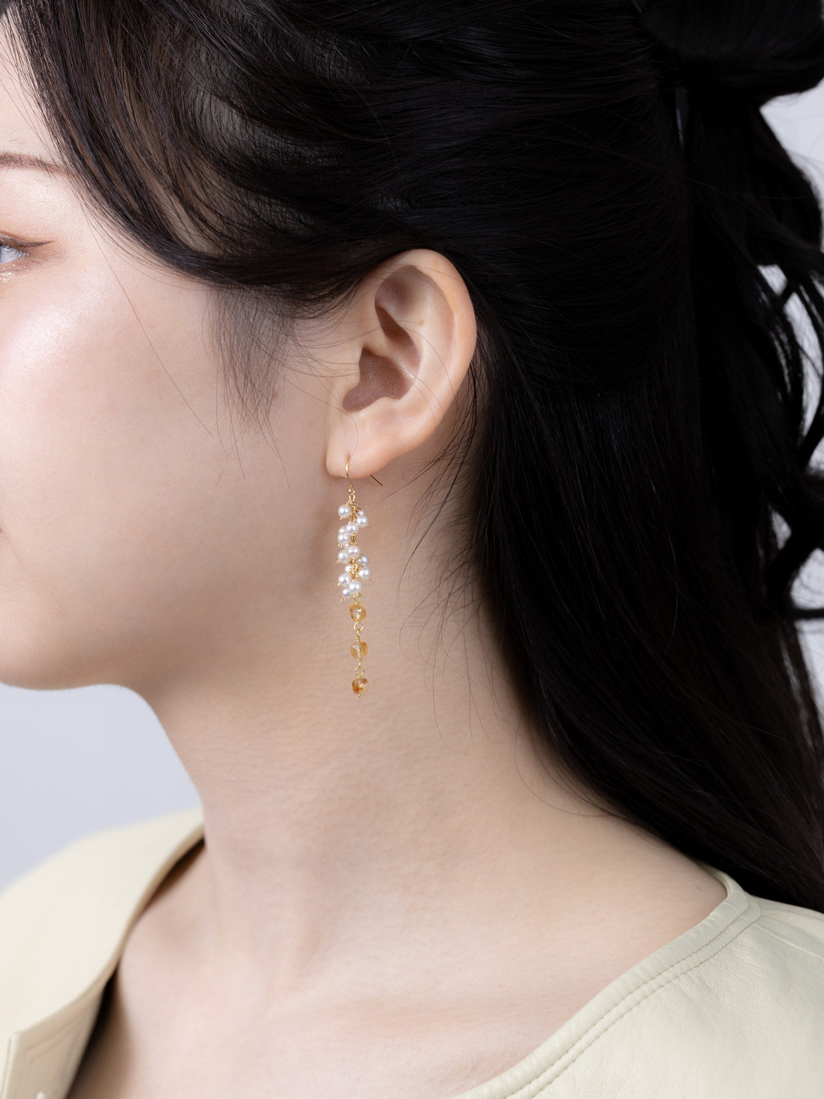 シトリン & パール アシンメトリー ピアス - 【蜜と白の遊び心】11月・6月誕生石 / 14KGF・SV925・316L選べる金具【イヤリング変更可】