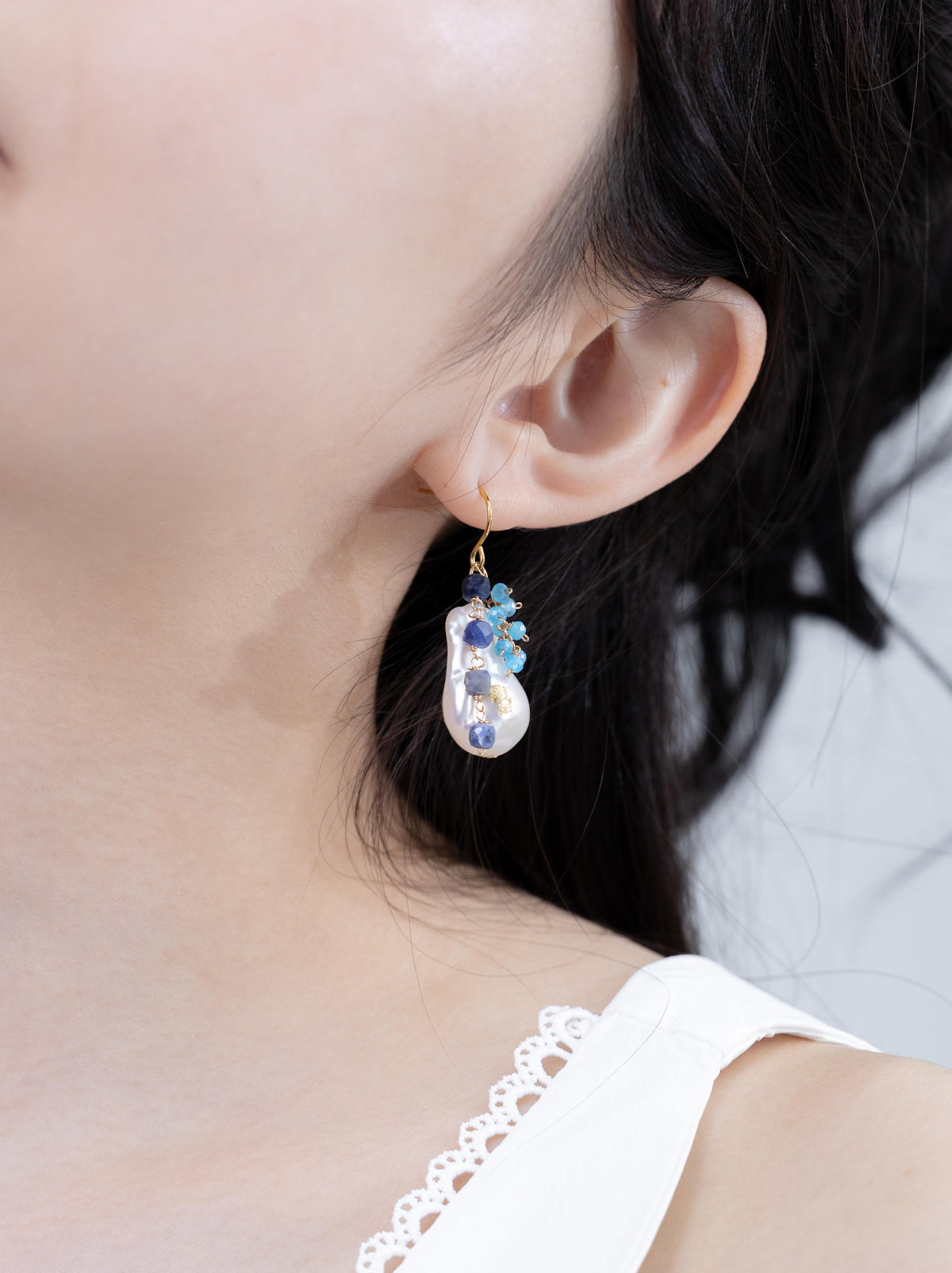 バロックパール × ブルー天然石 ピアス/イヤリング - 【人魚の涙】金具変更可