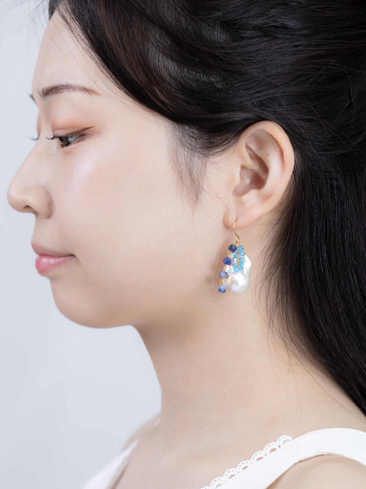 バロックパール × ブルー天然石 ピアス/イヤリング - 【人魚の涙】金具変更可