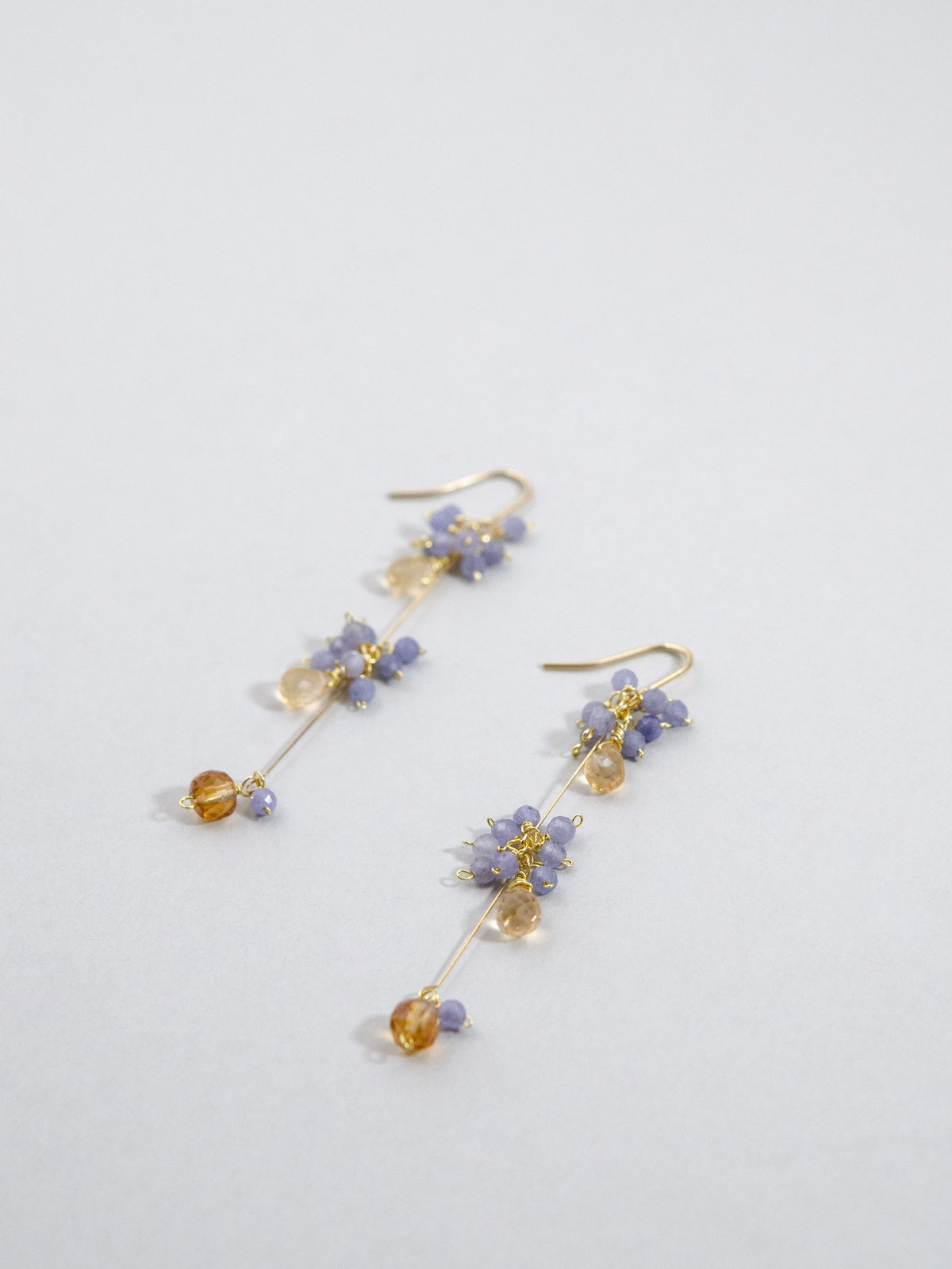 シトリン & タンザナイト ロング ピアス - 【星降る夜】補色の