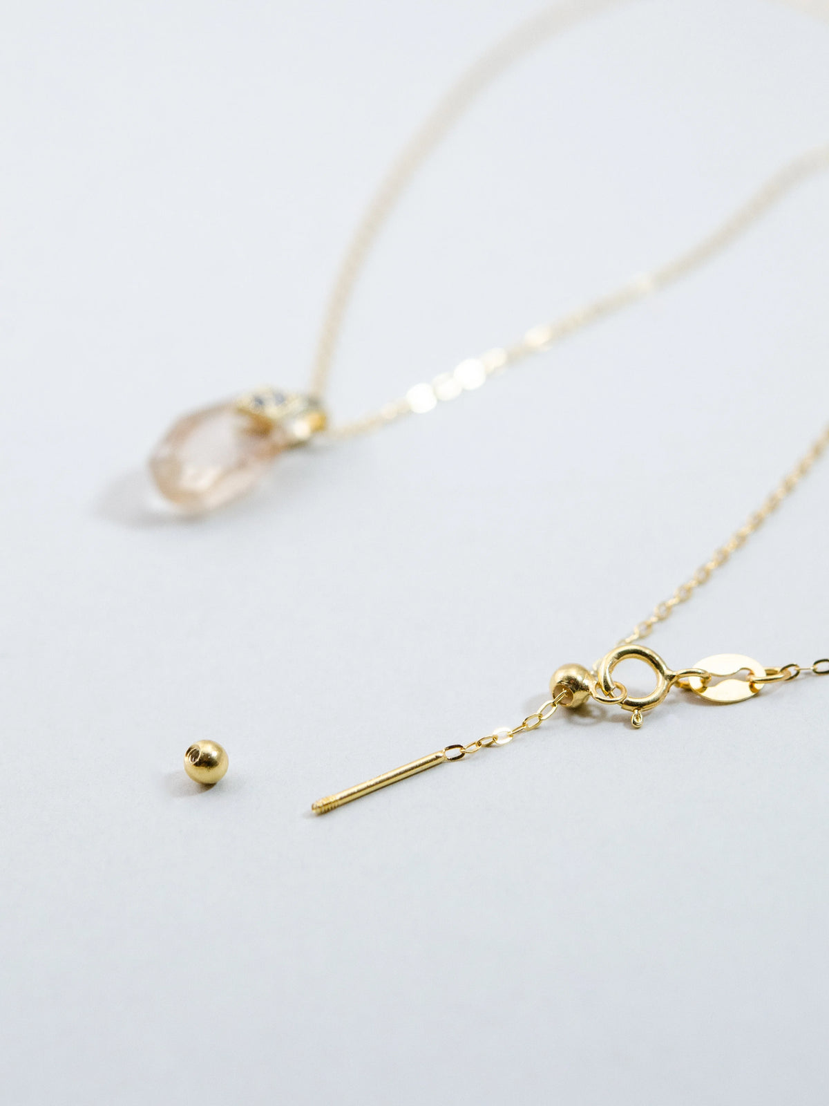 LUCINE ルチルクォーツ ネックレス - 【一点物の輝き】金色の針と天然