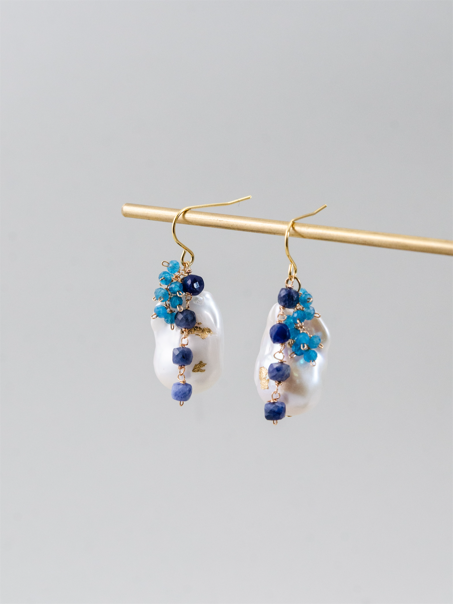 LUCINE バロックパール × ブルー天然石 ピアス/イヤリング - 【人魚の