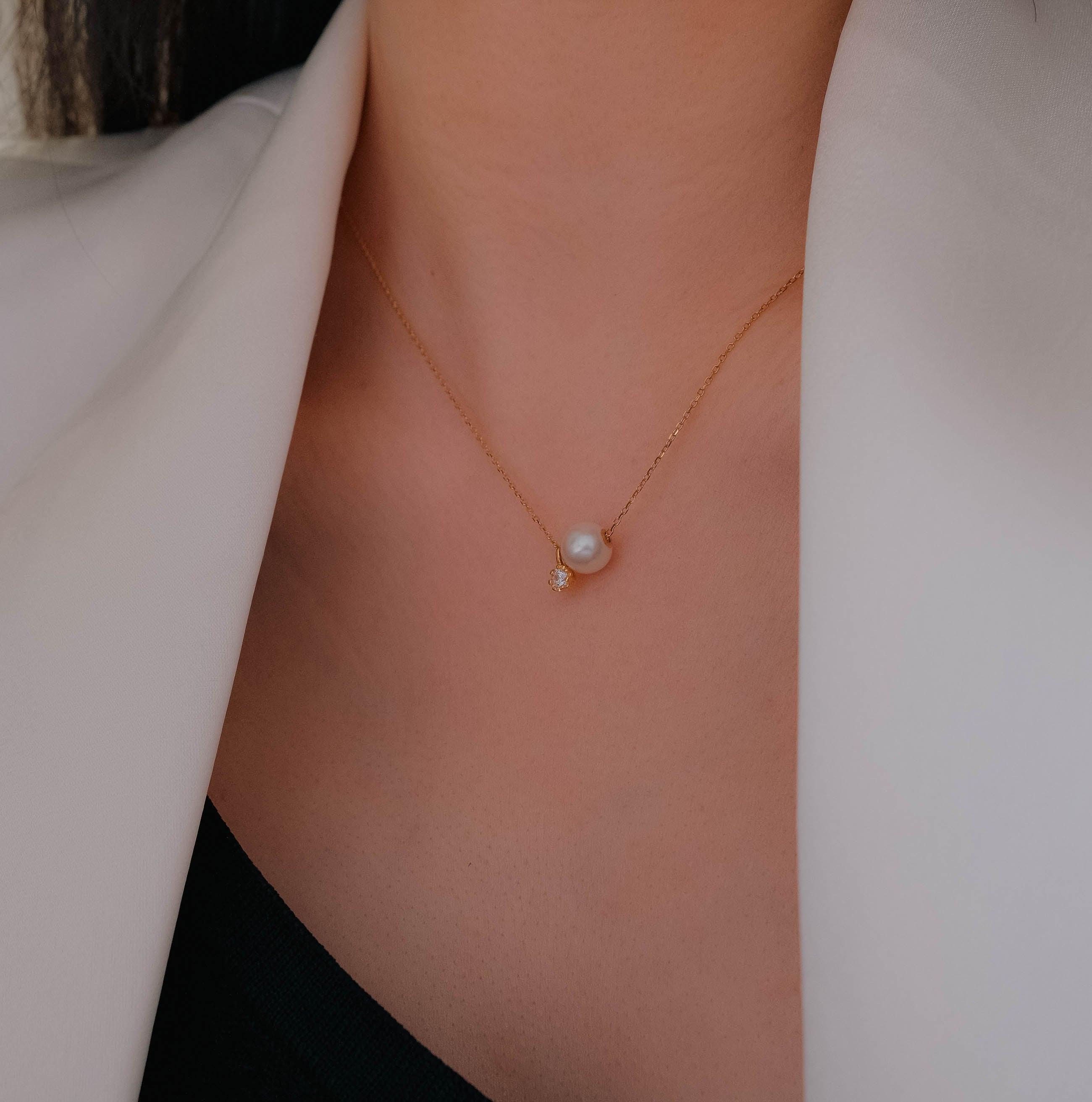 ゴールドチェーンパールペンダントネックレス - LUCINE