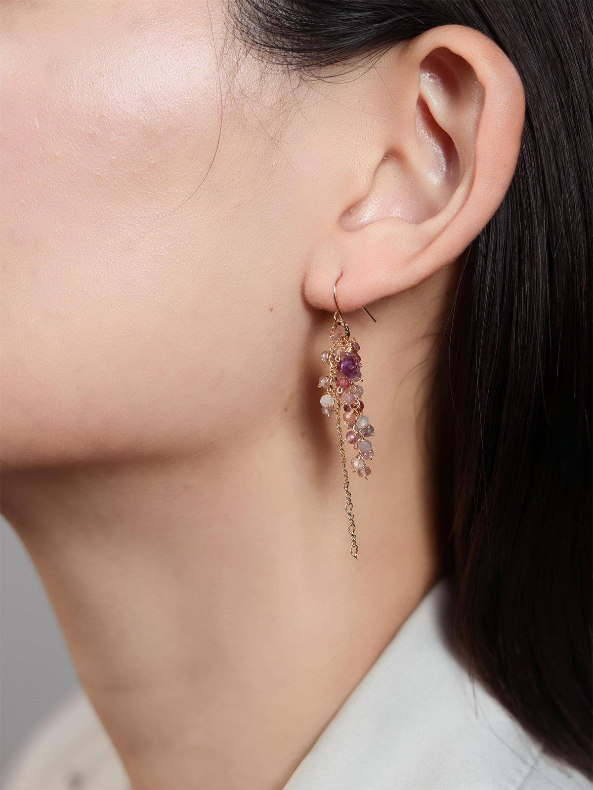 アメジスト & スピネル ロング ピアス〈藤の花〉- 2月誕生石 / 8月誕生石 / 金属アレルギー対応 / 14KGF