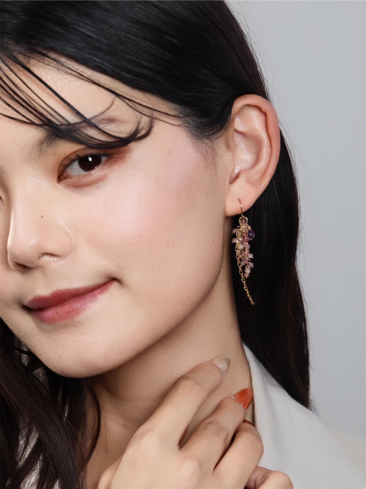 アメジスト & スピネル ロング ピアス〈藤の花〉- 2月誕生石 / 8月誕生石 / 金属アレルギー対応 / 14KGF
