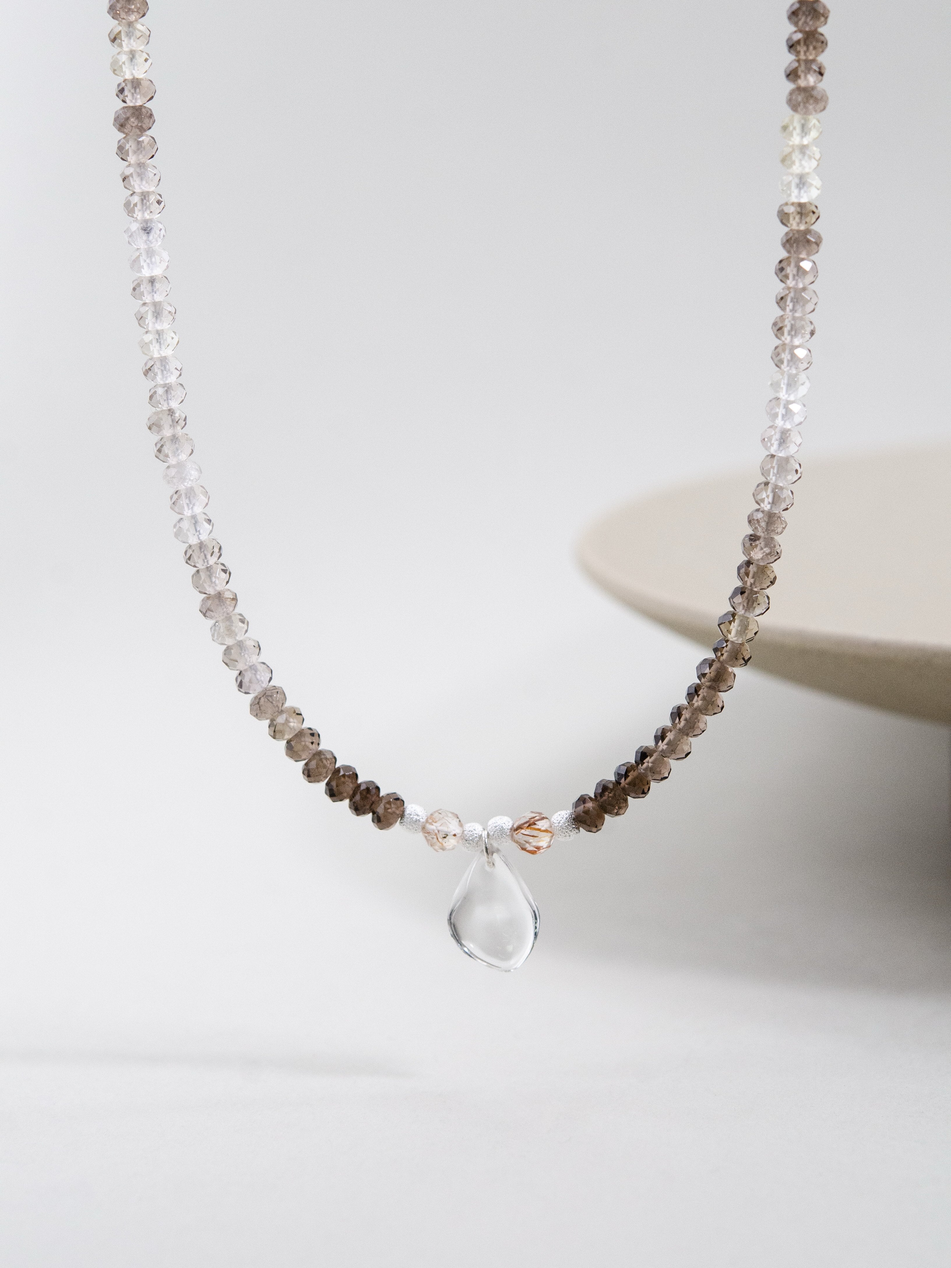 揺れる ネックレス ディスプレイ スモーキークォーツ ブラウン 天然石