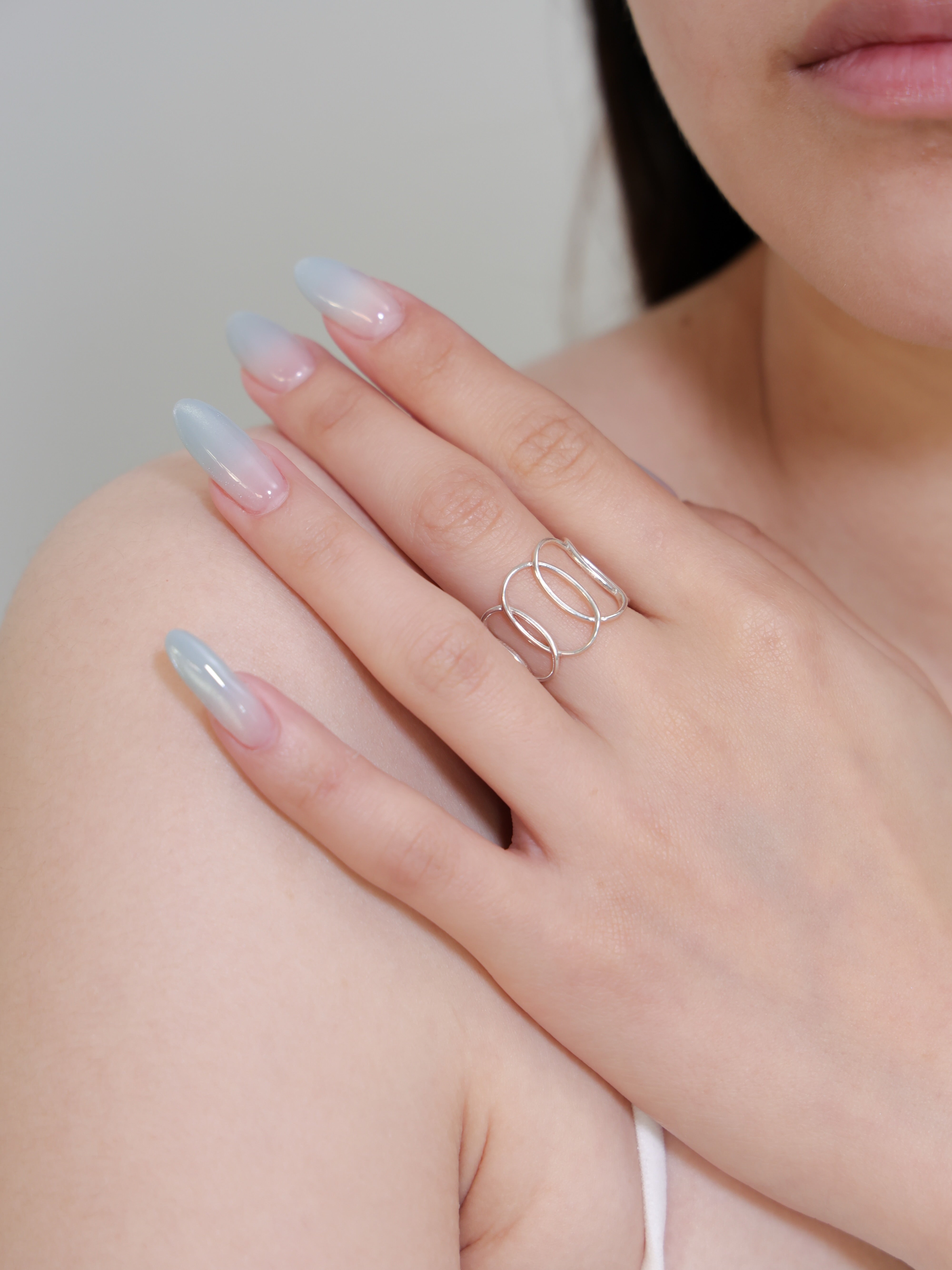 Silver ring LUCINE 2023 | Overlapping rings | Elegant design