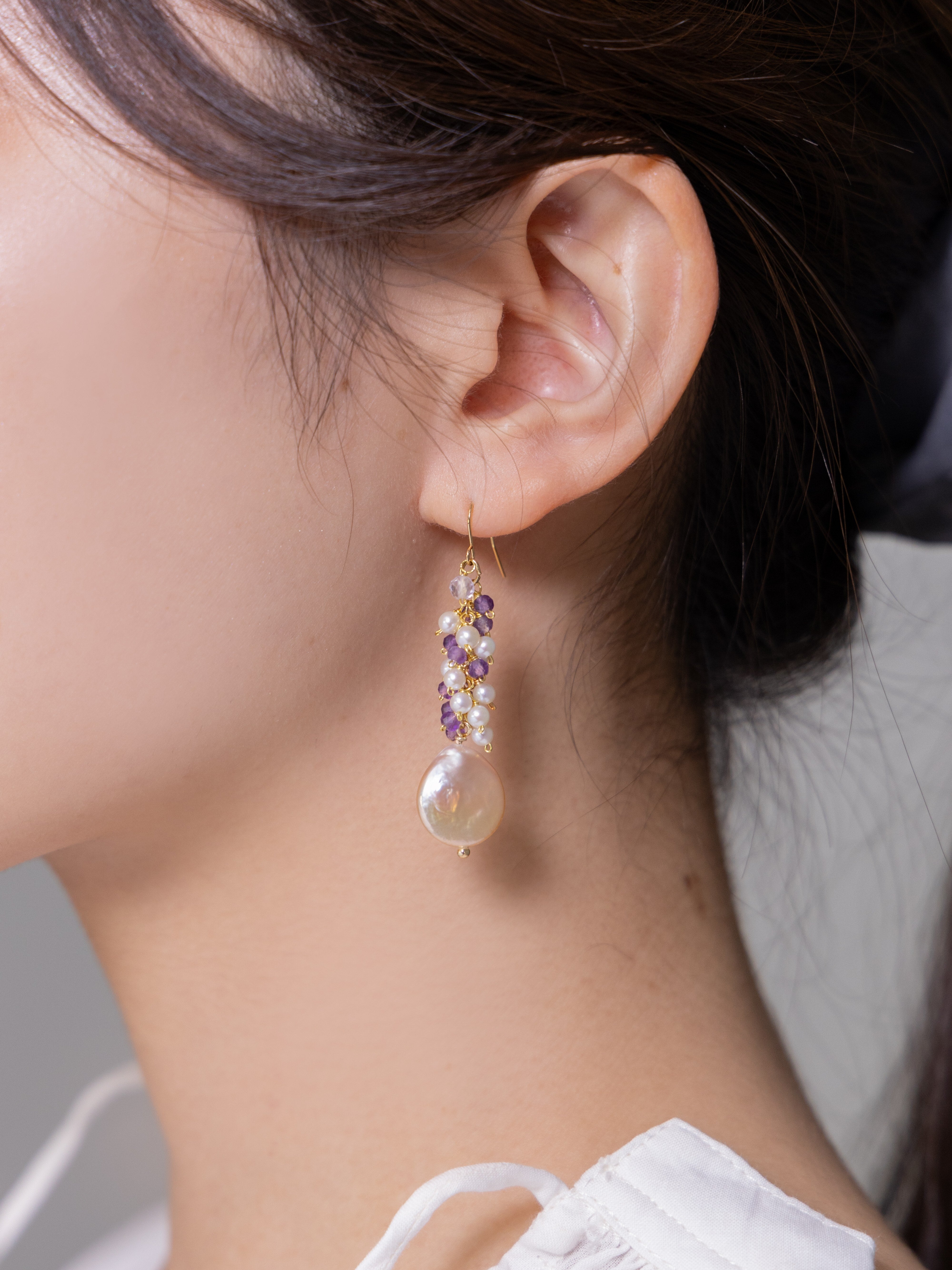 【2月誕生石】艶めくピーチコインパール & アメジストピアス｜アレルギー対応