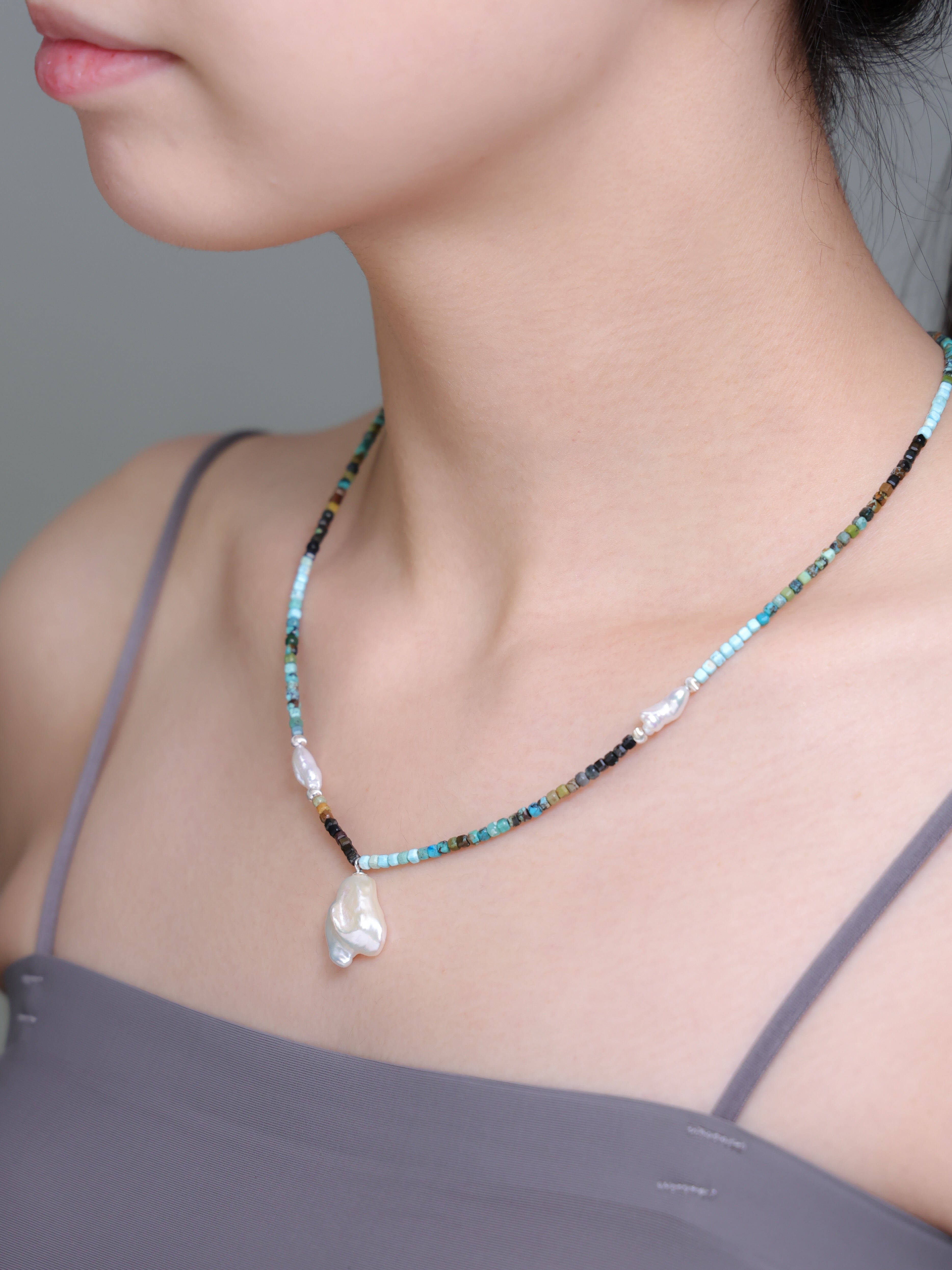 【蝶と花】ターコイズ × シェル ビーズ ネックレス｜SV925