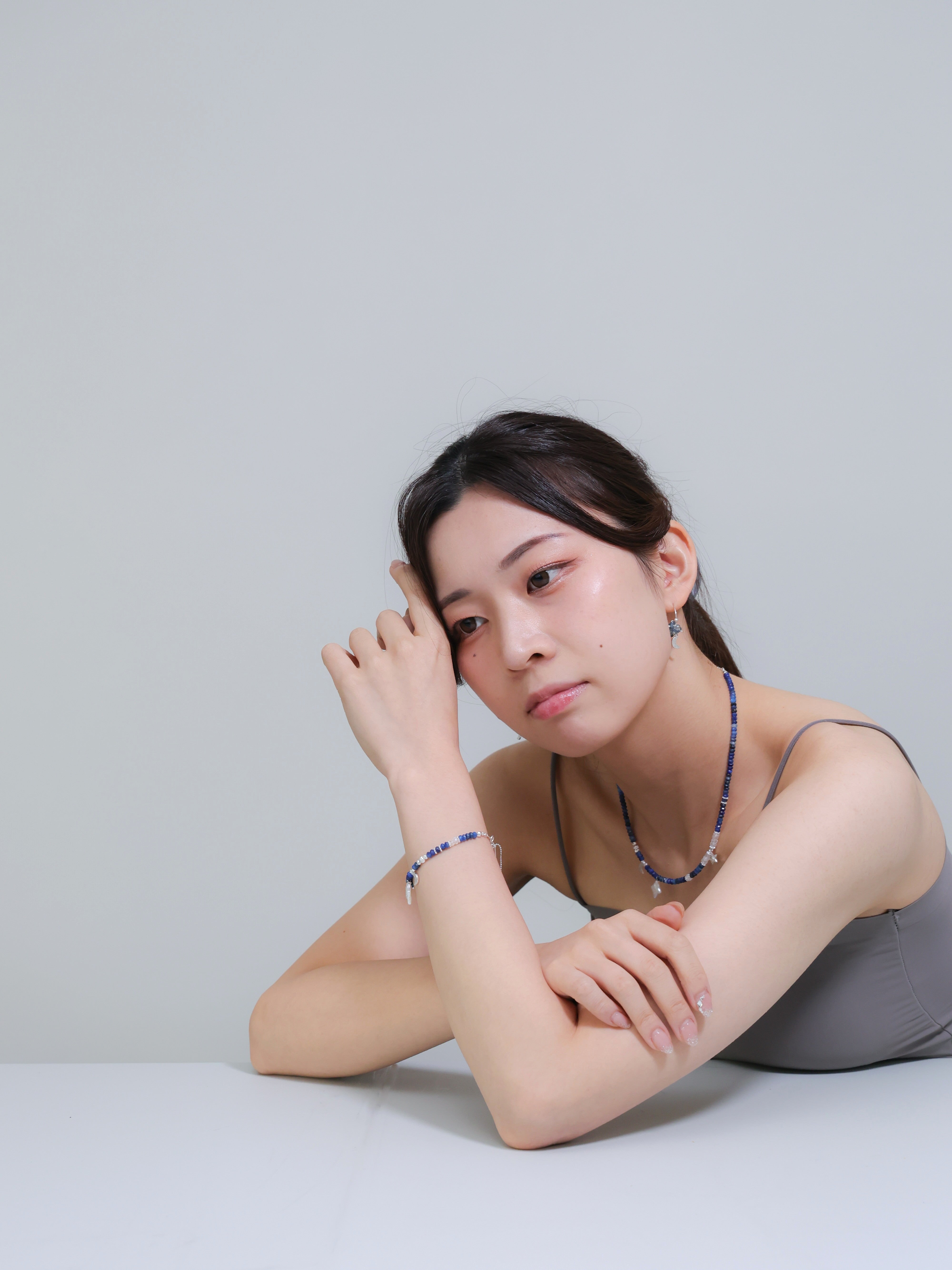 【6月 誕生石】カイヤナイト ムーンストーン | 星と月 華奢 SV925