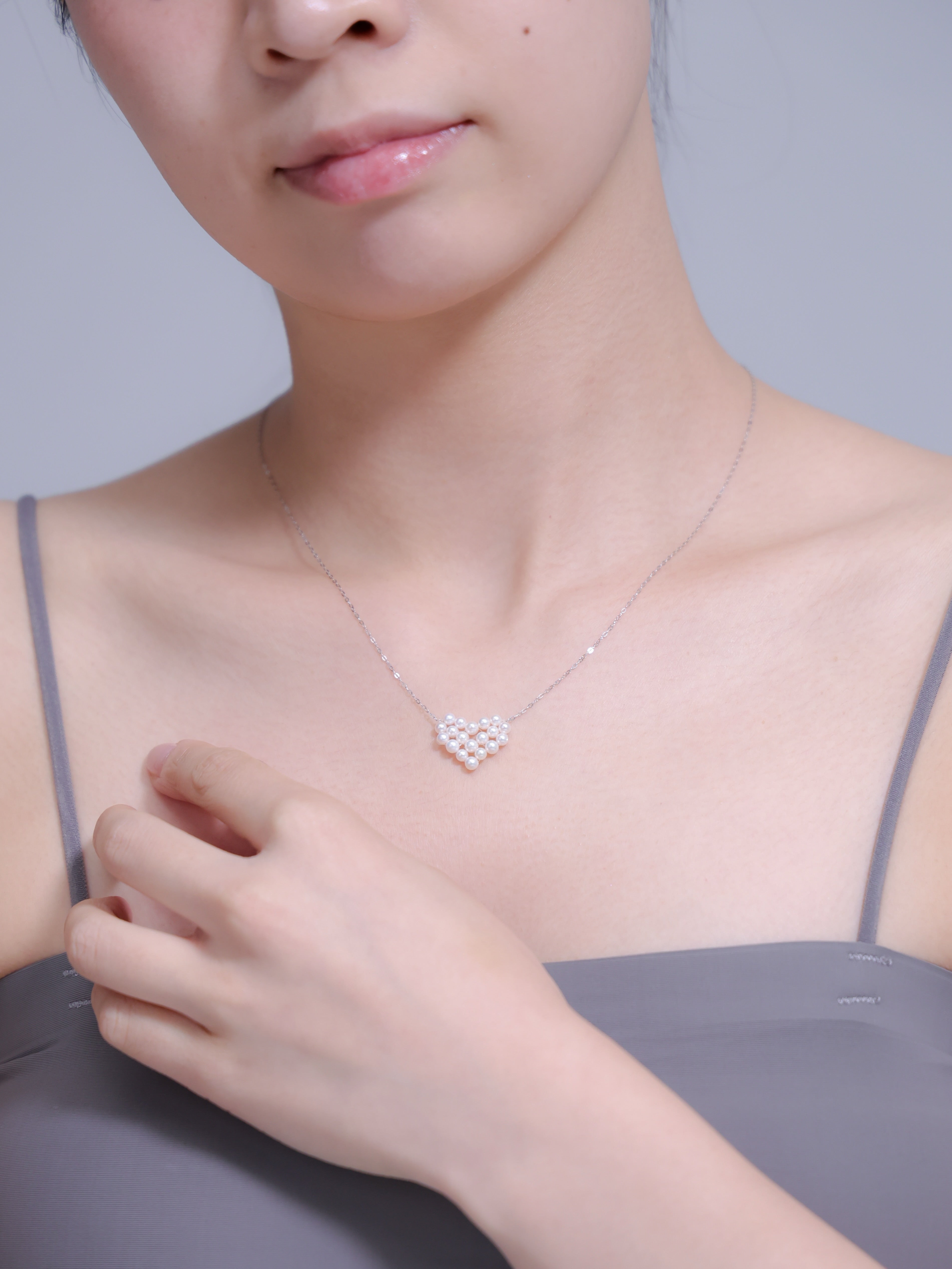 【上品・華奢】小粒 淡水パール 立体 ハート ネックレス | SV925 レディース