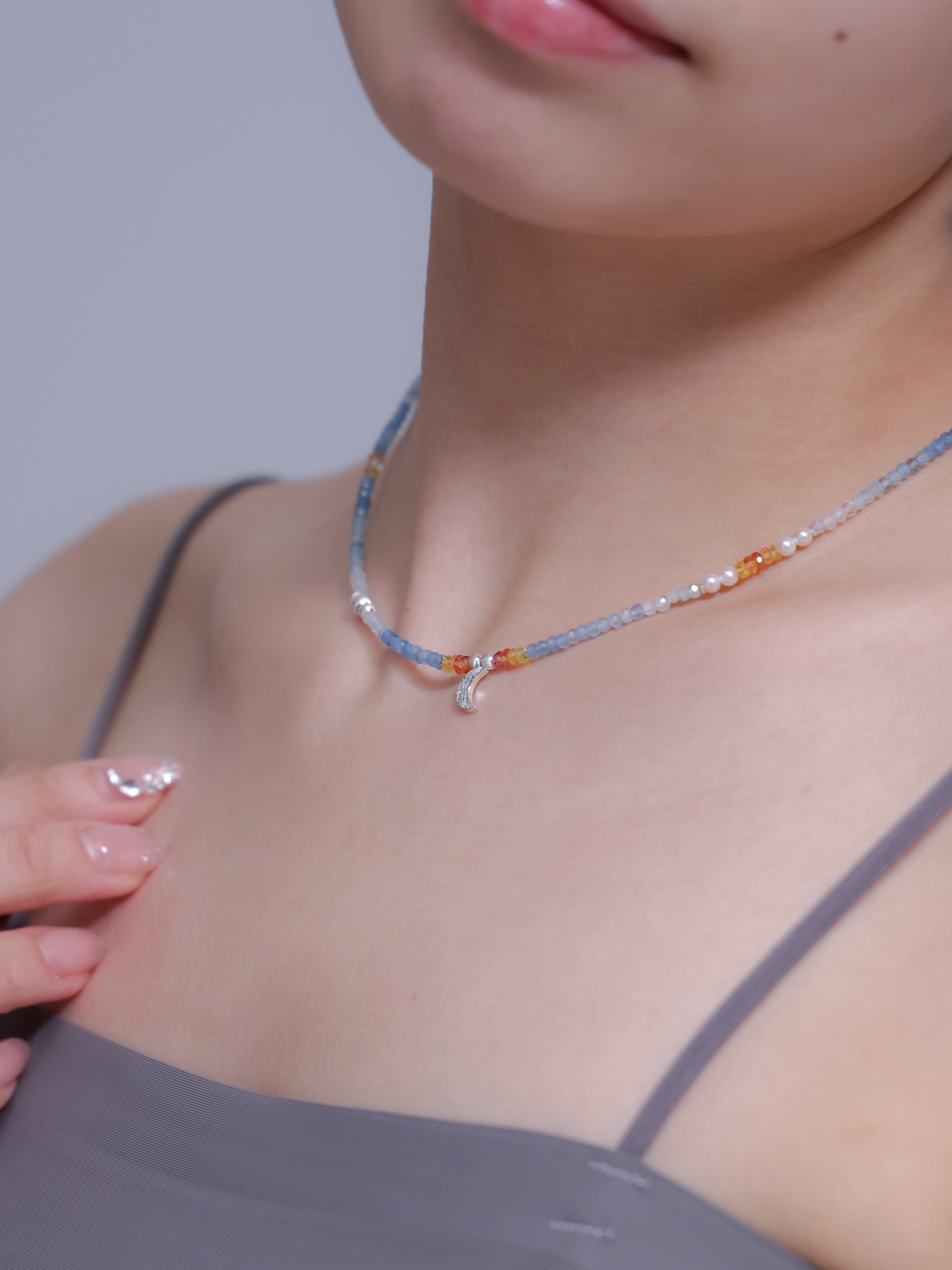 【3月 誕生石】アクアマリン ネックレス | 華奢 三日月チャーム SV925