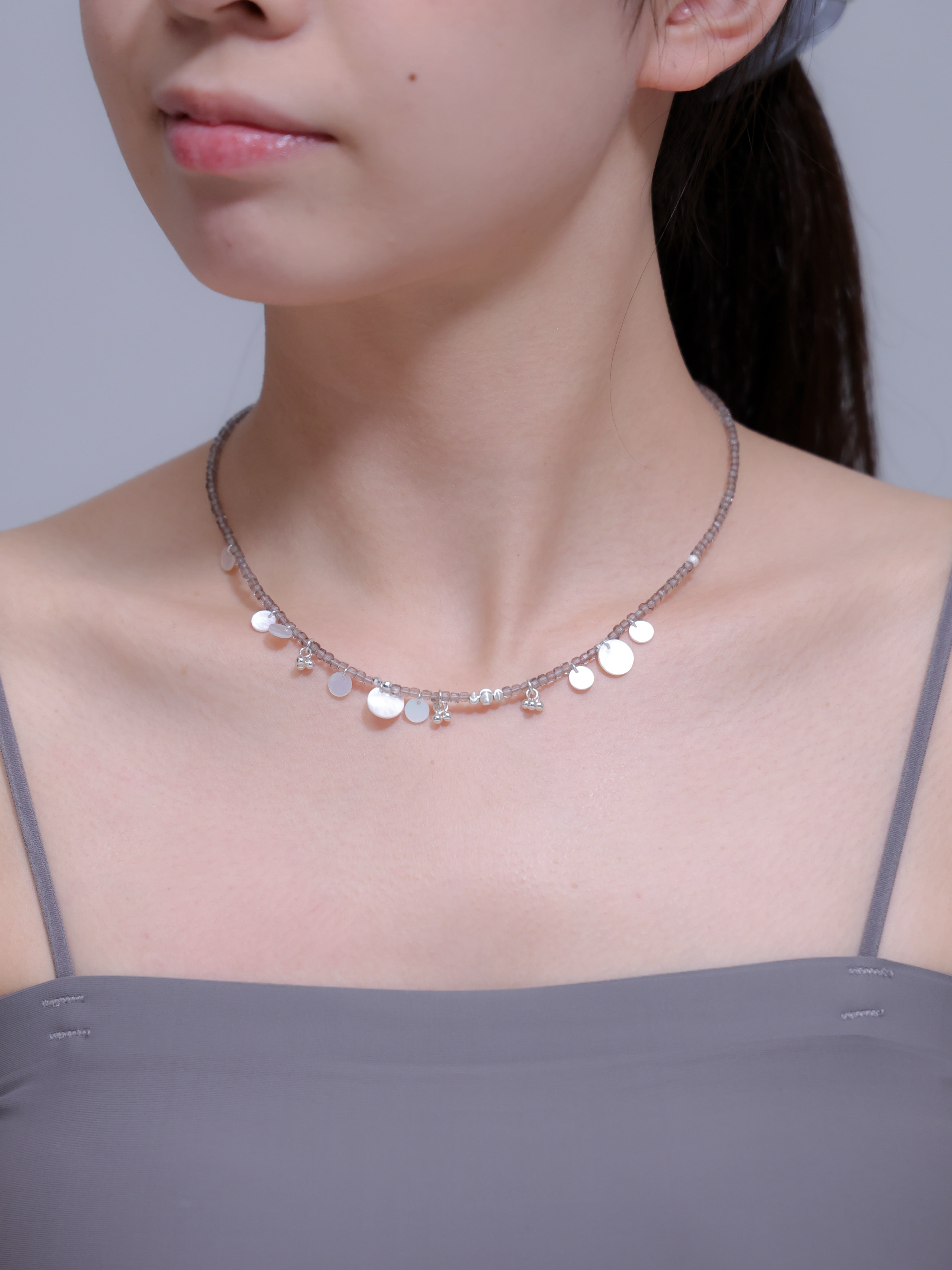 【6月 誕生石】スモーキークォーツ 白蝶貝 | 上品 華奢 マーメイド SV925