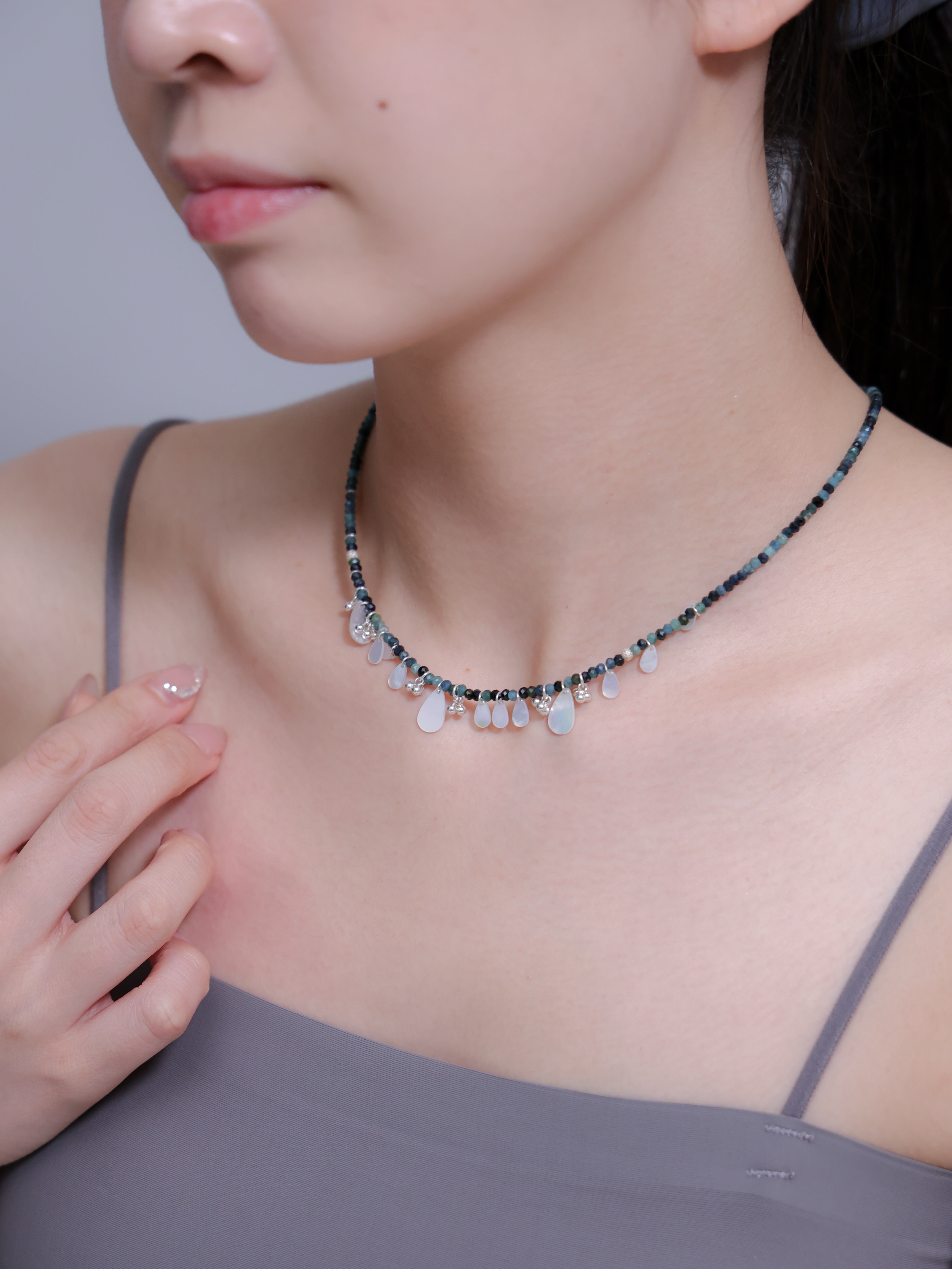 【10月・6月 誕生石】トルマリン 白蝶貝 | 華奢 上品 ドロップ SV925