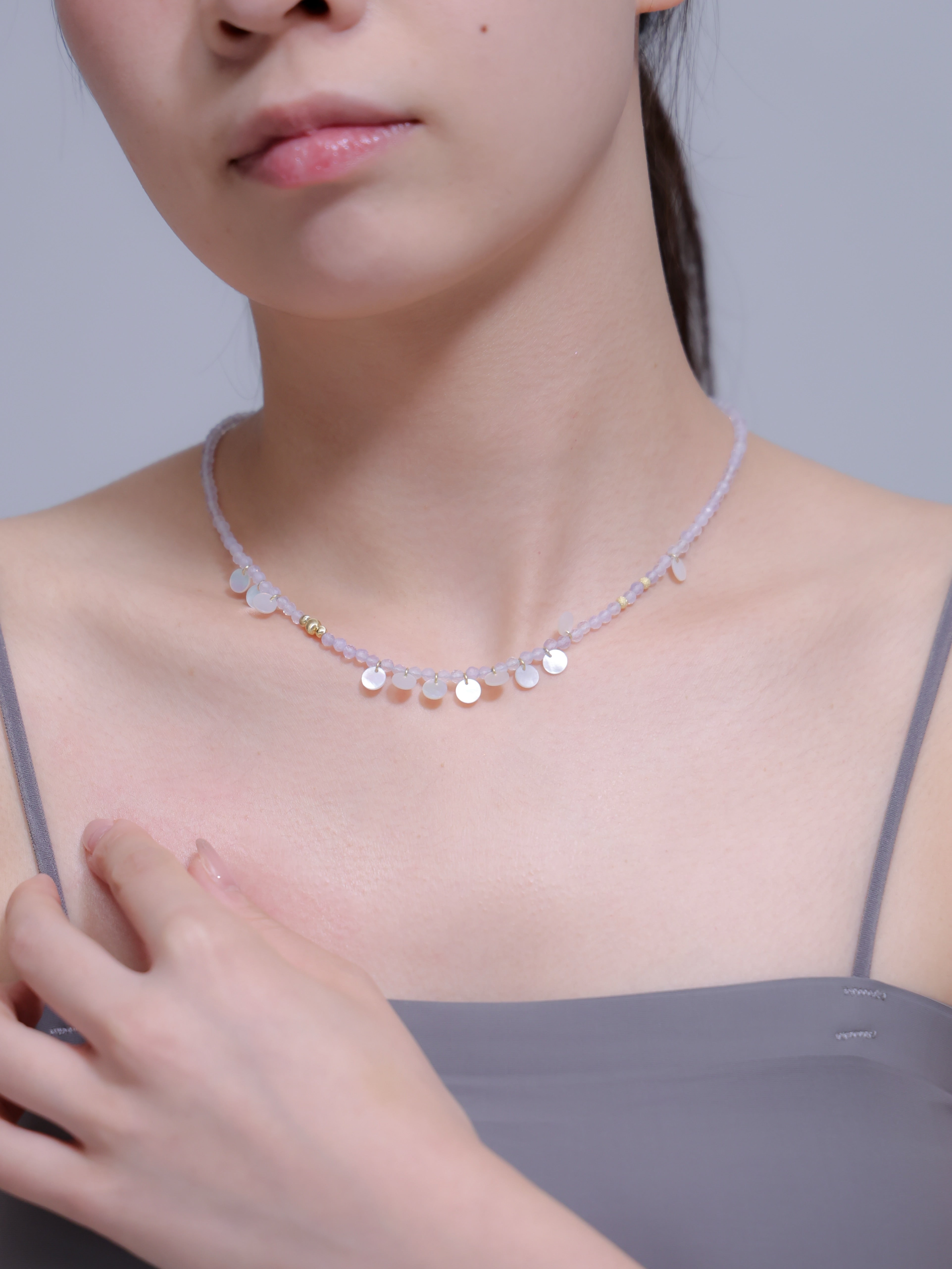 【6月 誕生石】パープルカルセドニー 白蝶貝 | 華奢 シェル K14メッキ