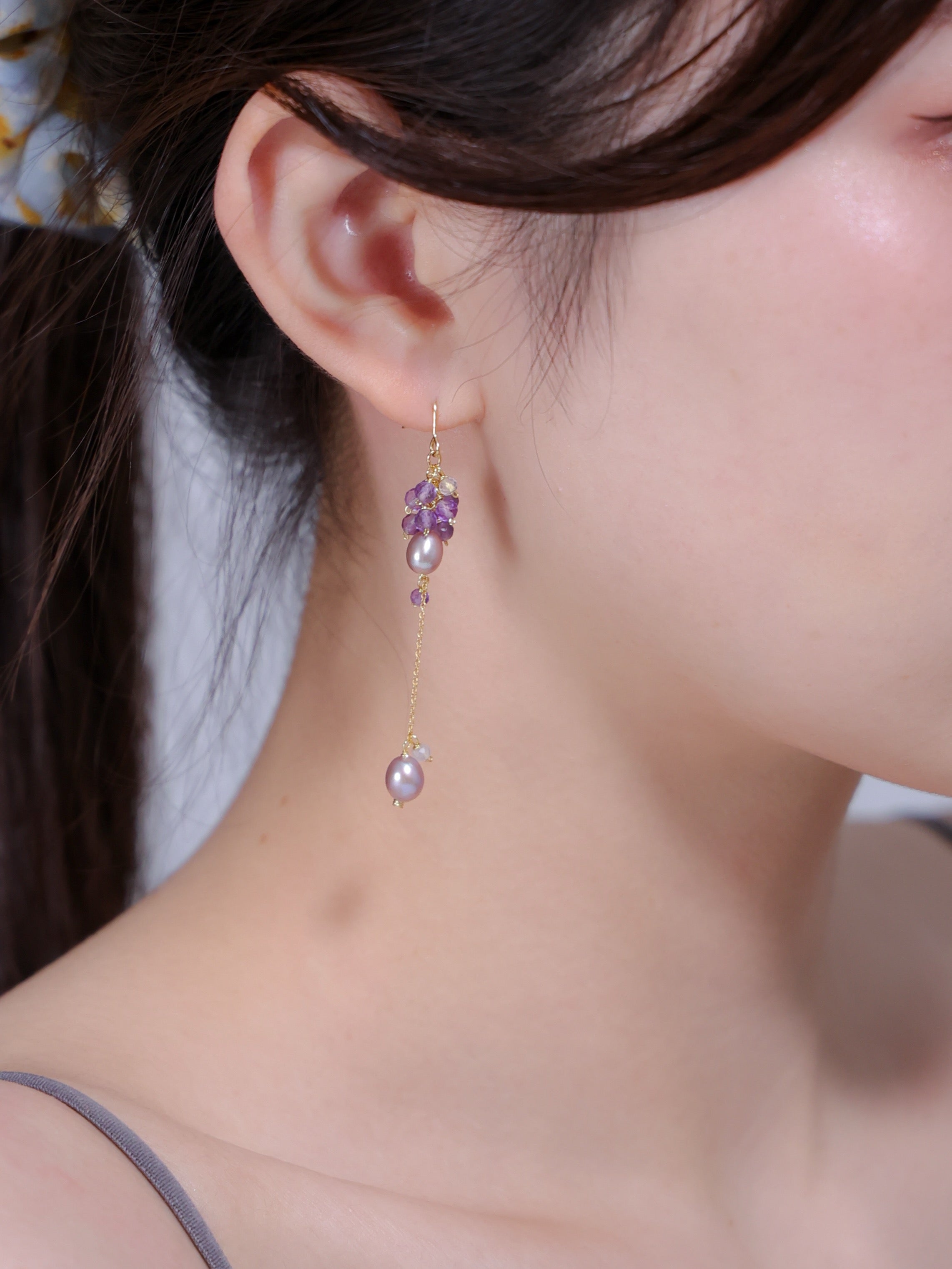 【2月誕生石】艶めくパープルパール & アメジストのロングピアス｜アレルギー対応