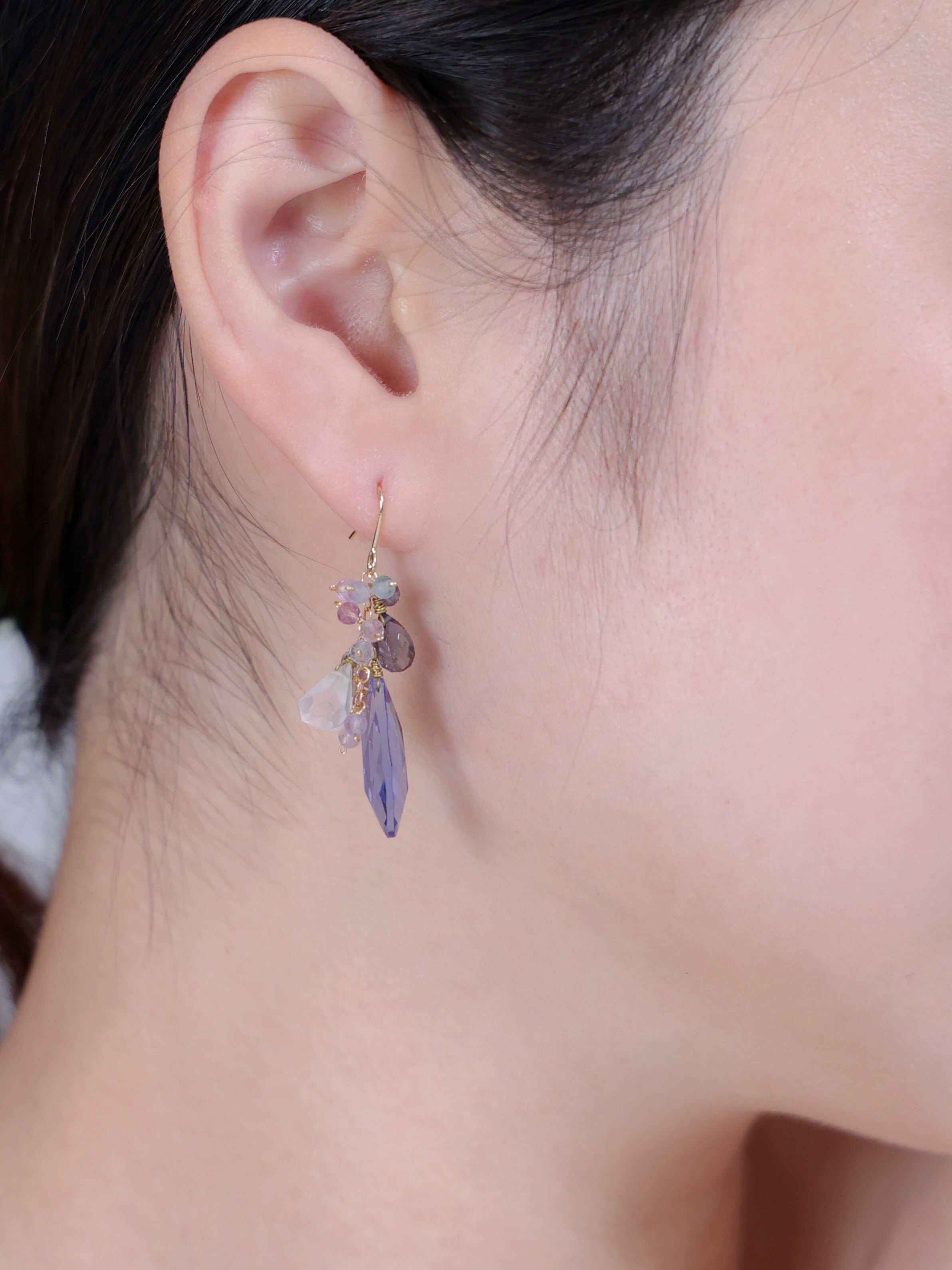 【美配色】ブルークォーツ & フローライト ピアス | 深海のような透明感 (14KGF/316L)