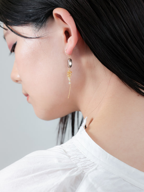 シトリン & スモーキークォーツ 揺れる ピアス - 【イヤリング変更可】温かな琥珀カラー / 11月誕生石・14kgf・金属アレルギー対応
