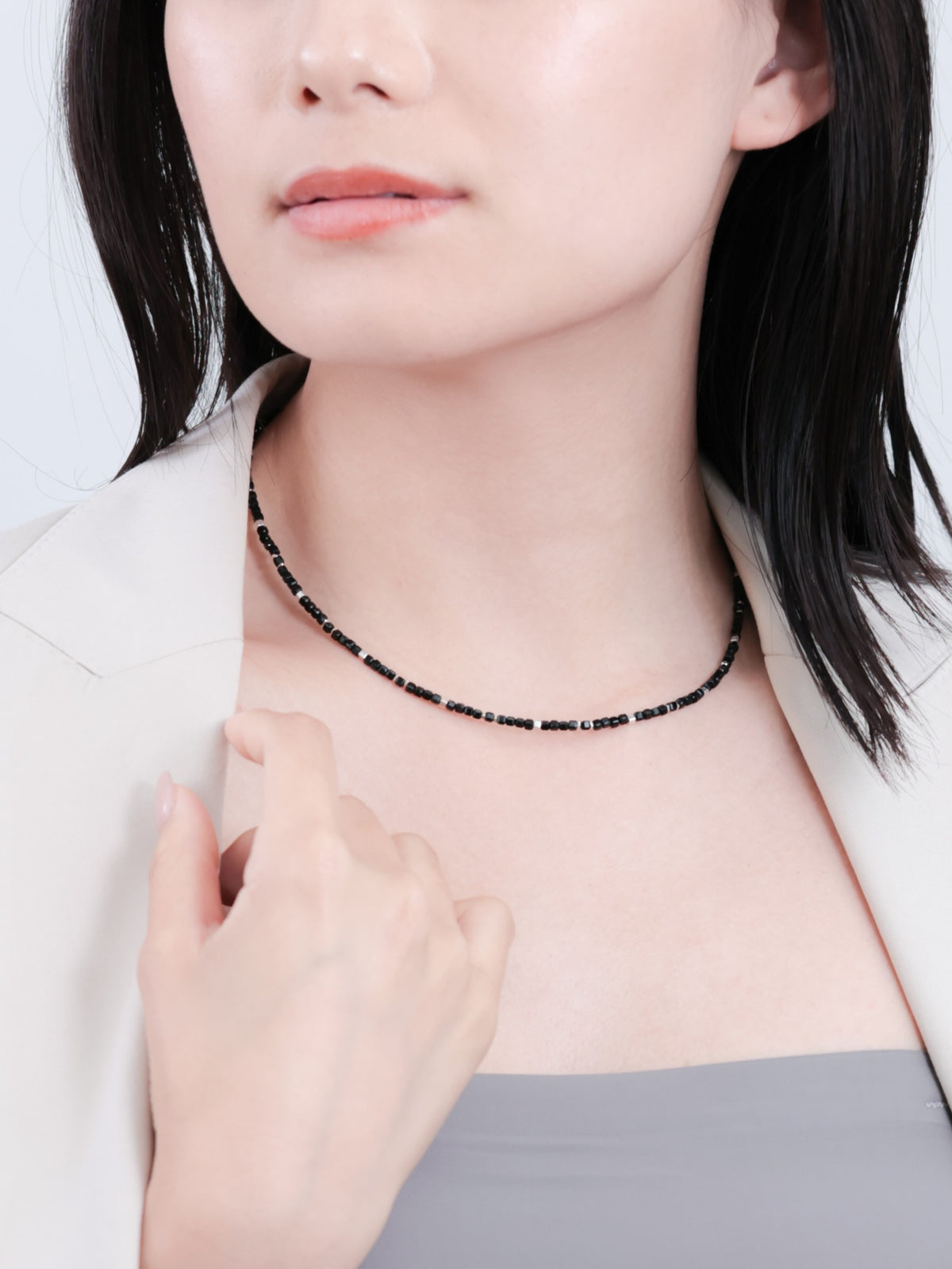 ブラックアゲート ネックレス〈漆黒の強さ〉SV925 モノトーン ／ クールな黒と銀のコントラスト｜神戸アトリエ LUCINE