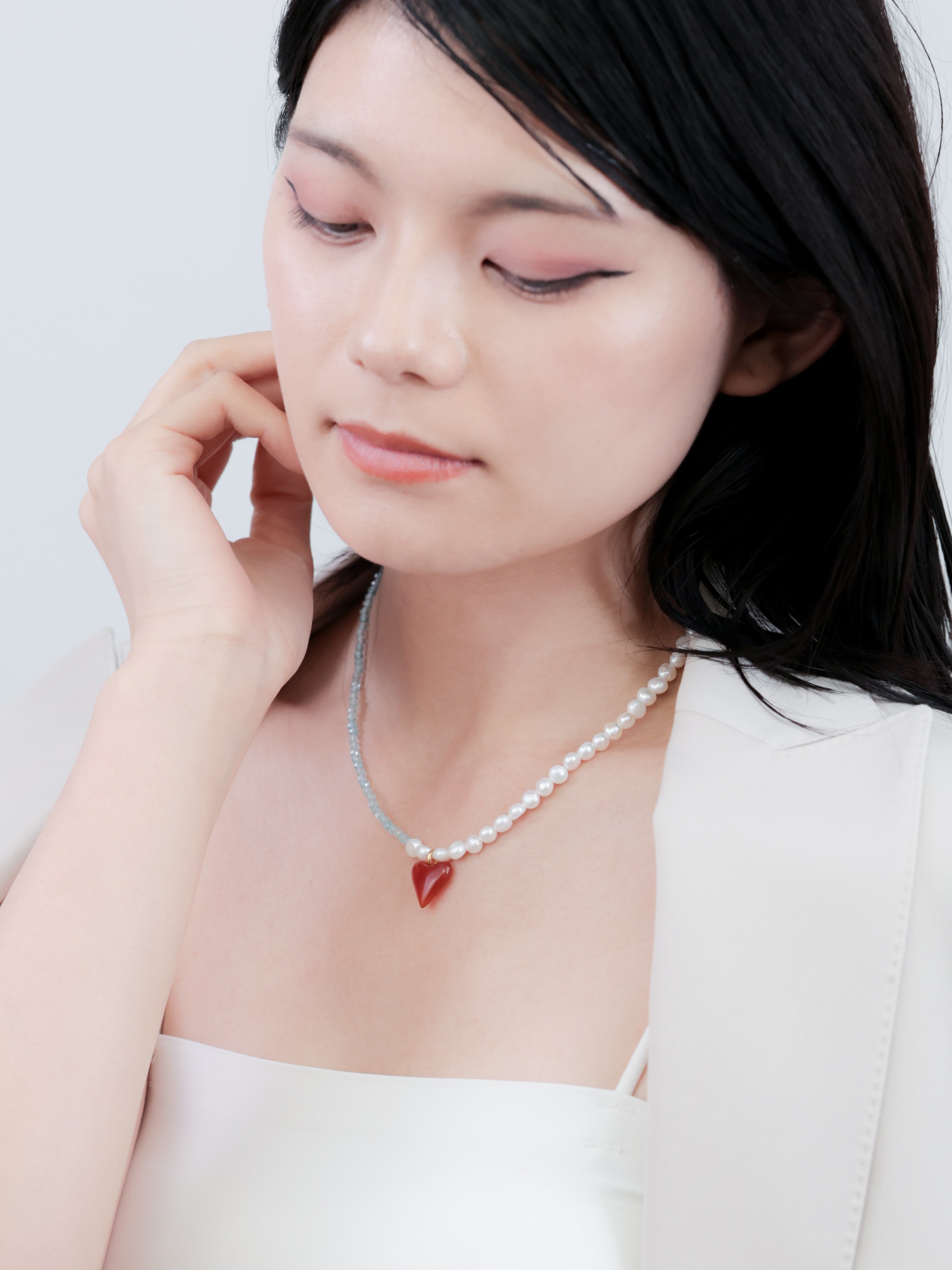 アパタイト & レッドアゲート & 淡水パール ネックレス – LUCINE