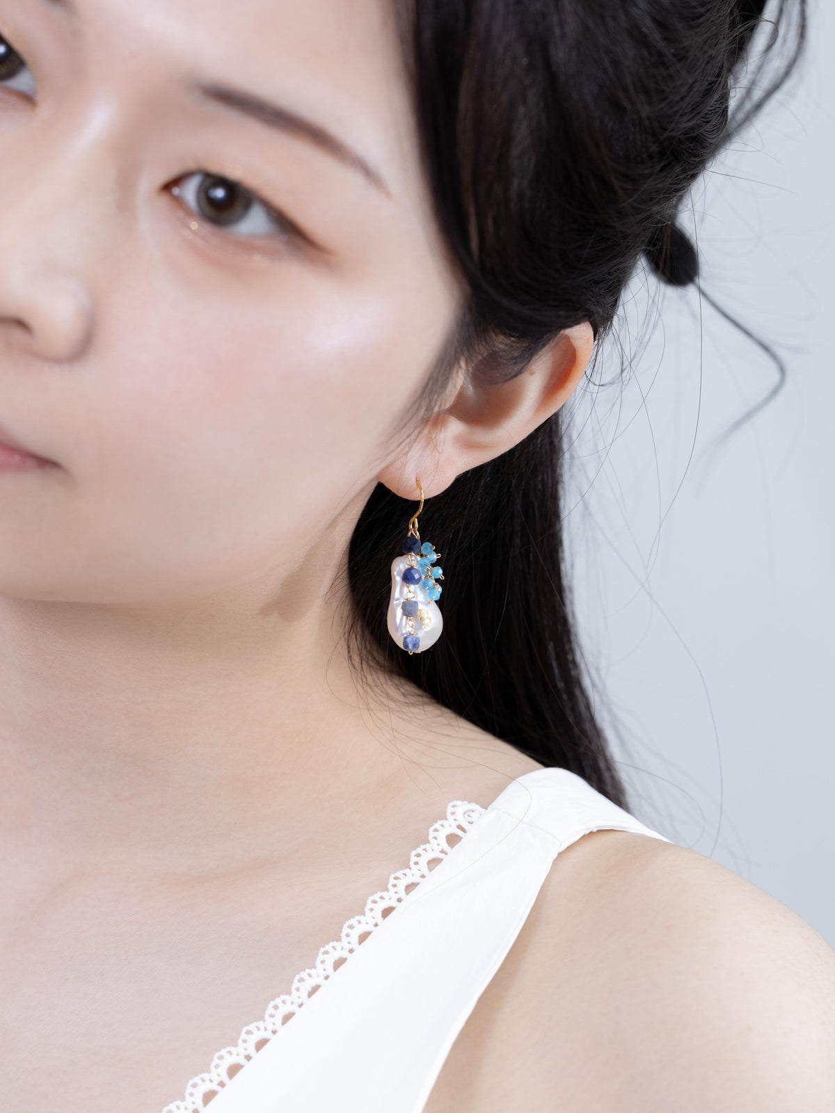 バロックパール × ブルー天然石 ピアス/イヤリング - 【人魚の涙】金具変更可