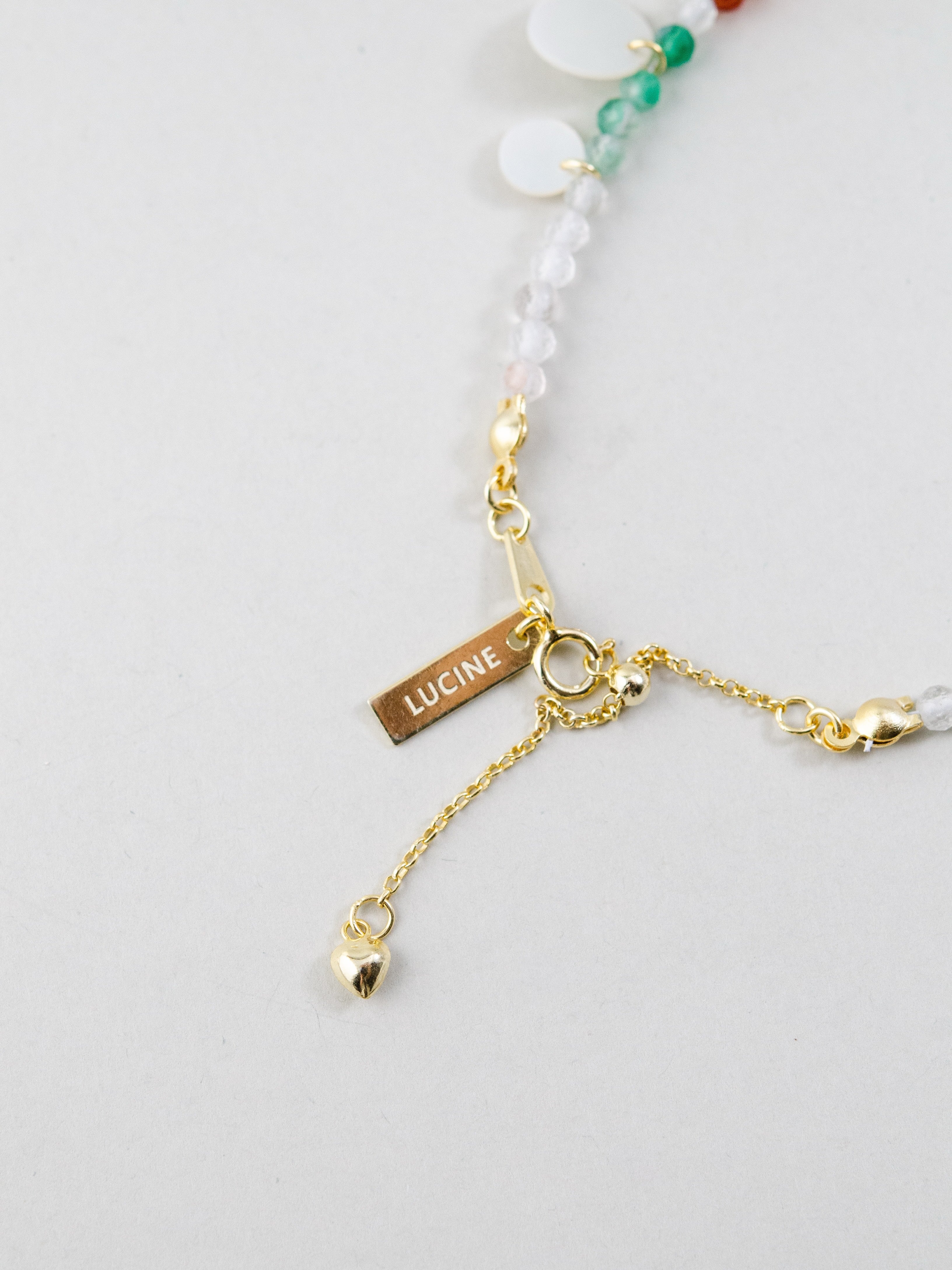 大人かわいい天然石アクセサリー ブレスレット
