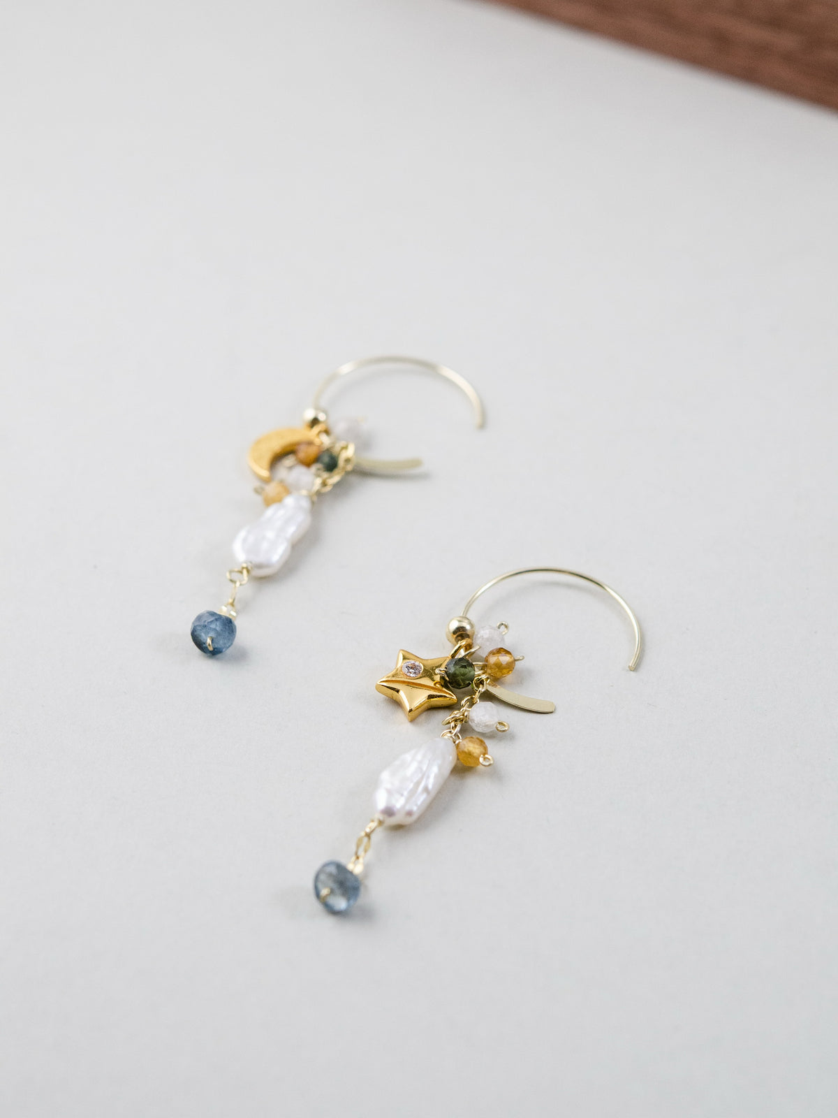 金の月と星 フープピアス 詳細画像 K14GPとバロックパールの組み合わせ