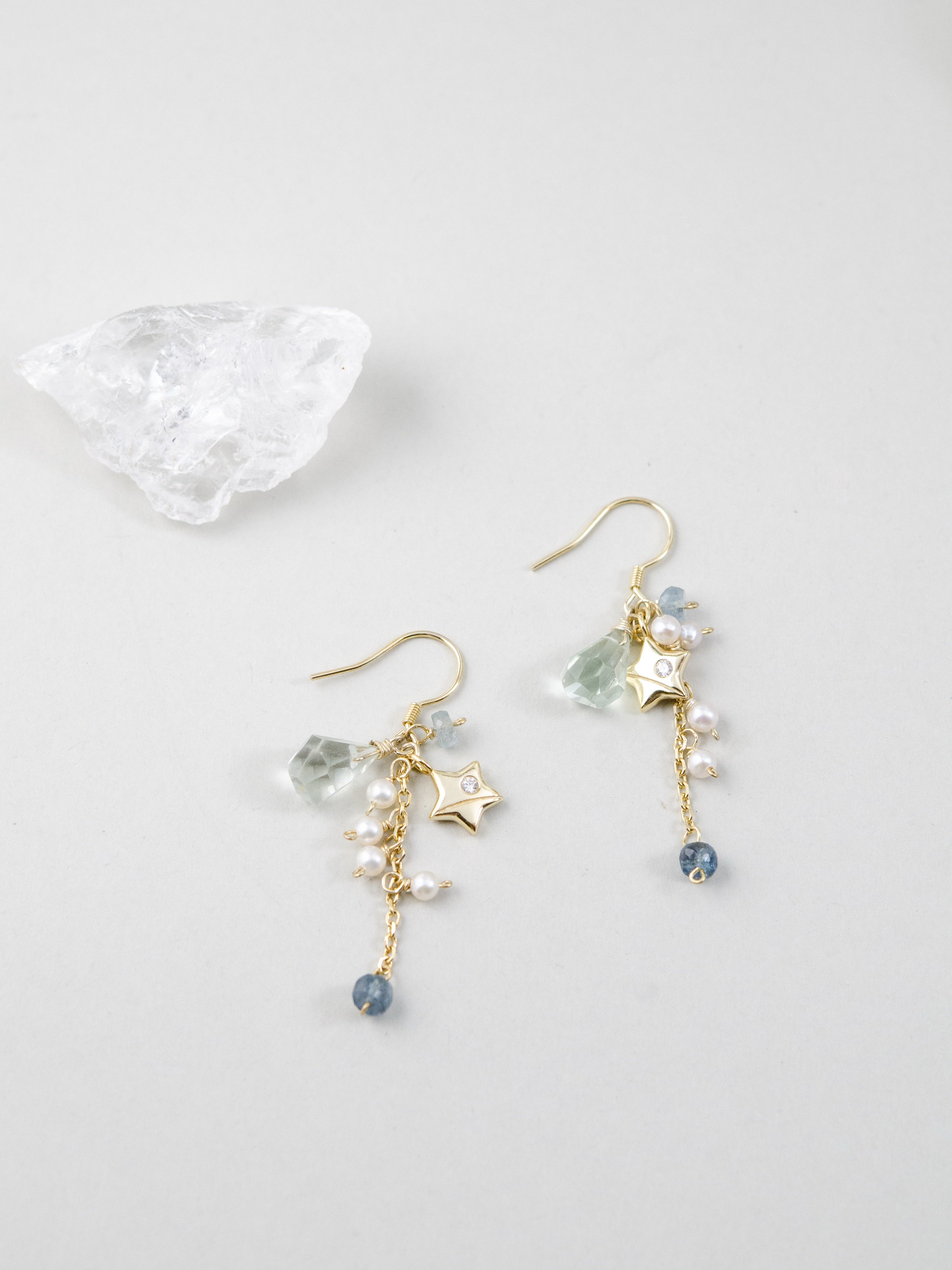 デートスタイル星と月のピアス