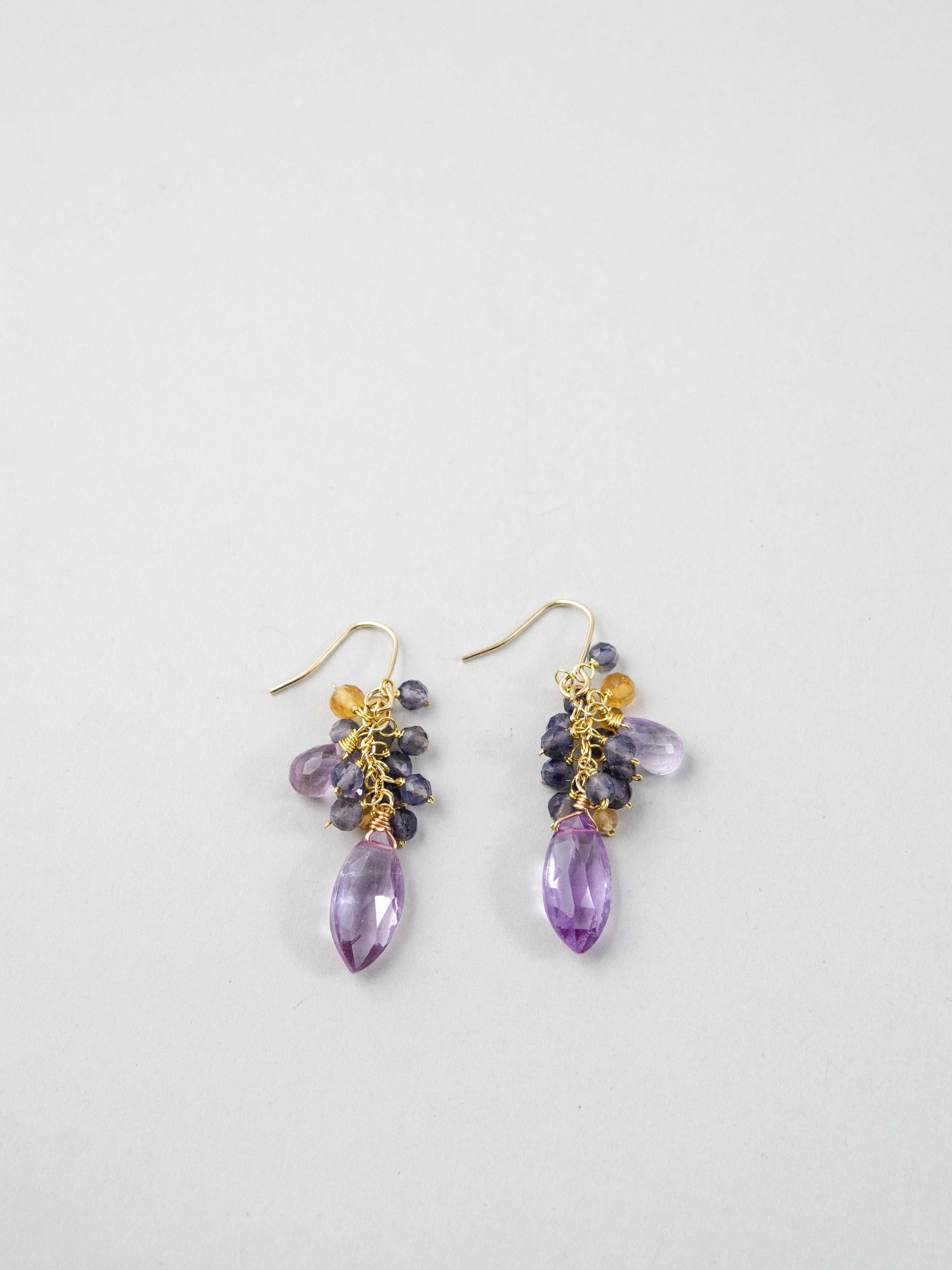 紫グラデが美しい天然石ピアス ハンドメイド