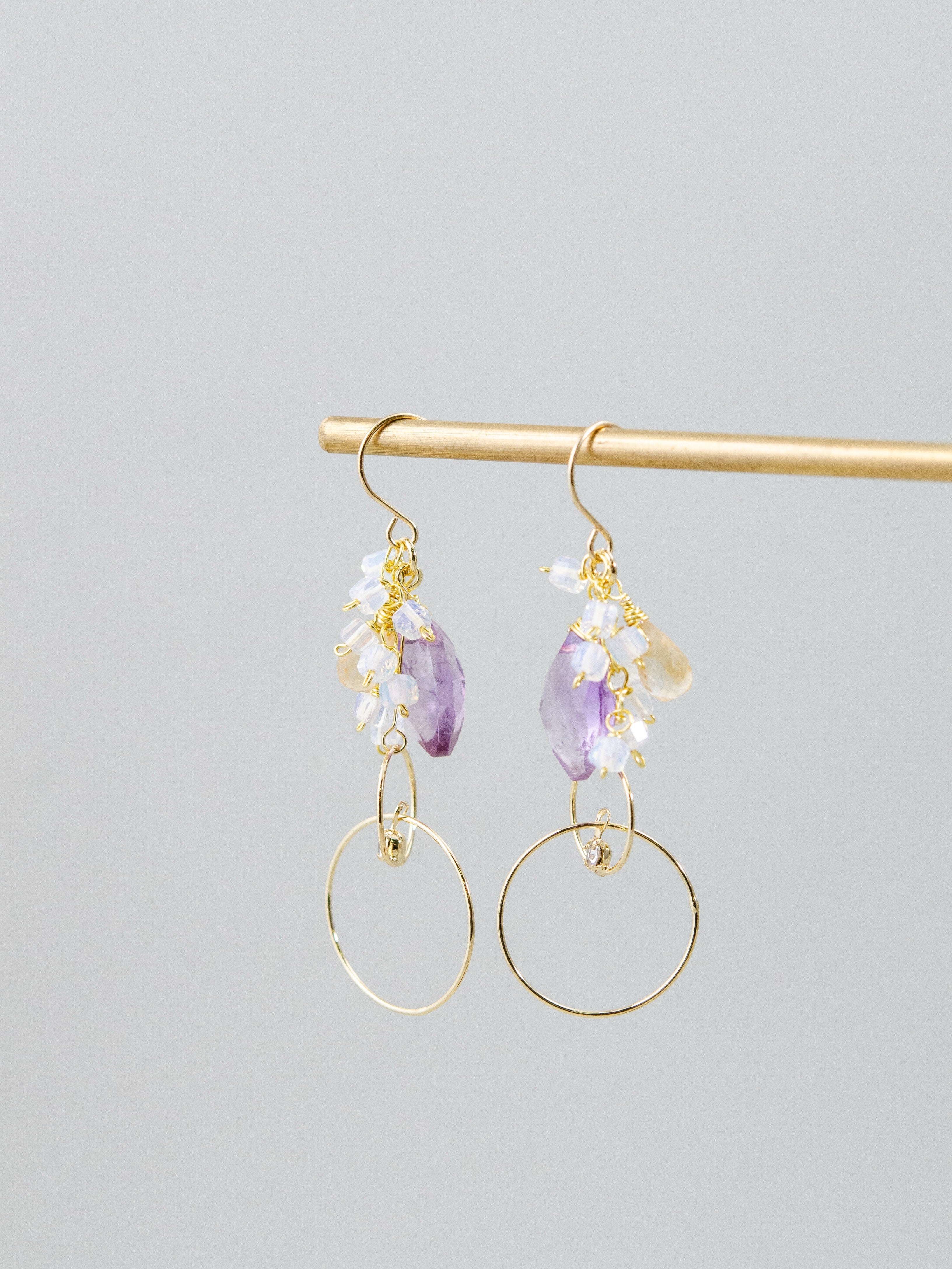 【2月誕生石】癒しのラベンダーアメジスト & オパール・シトリンフープピアス｜アレルギー対応