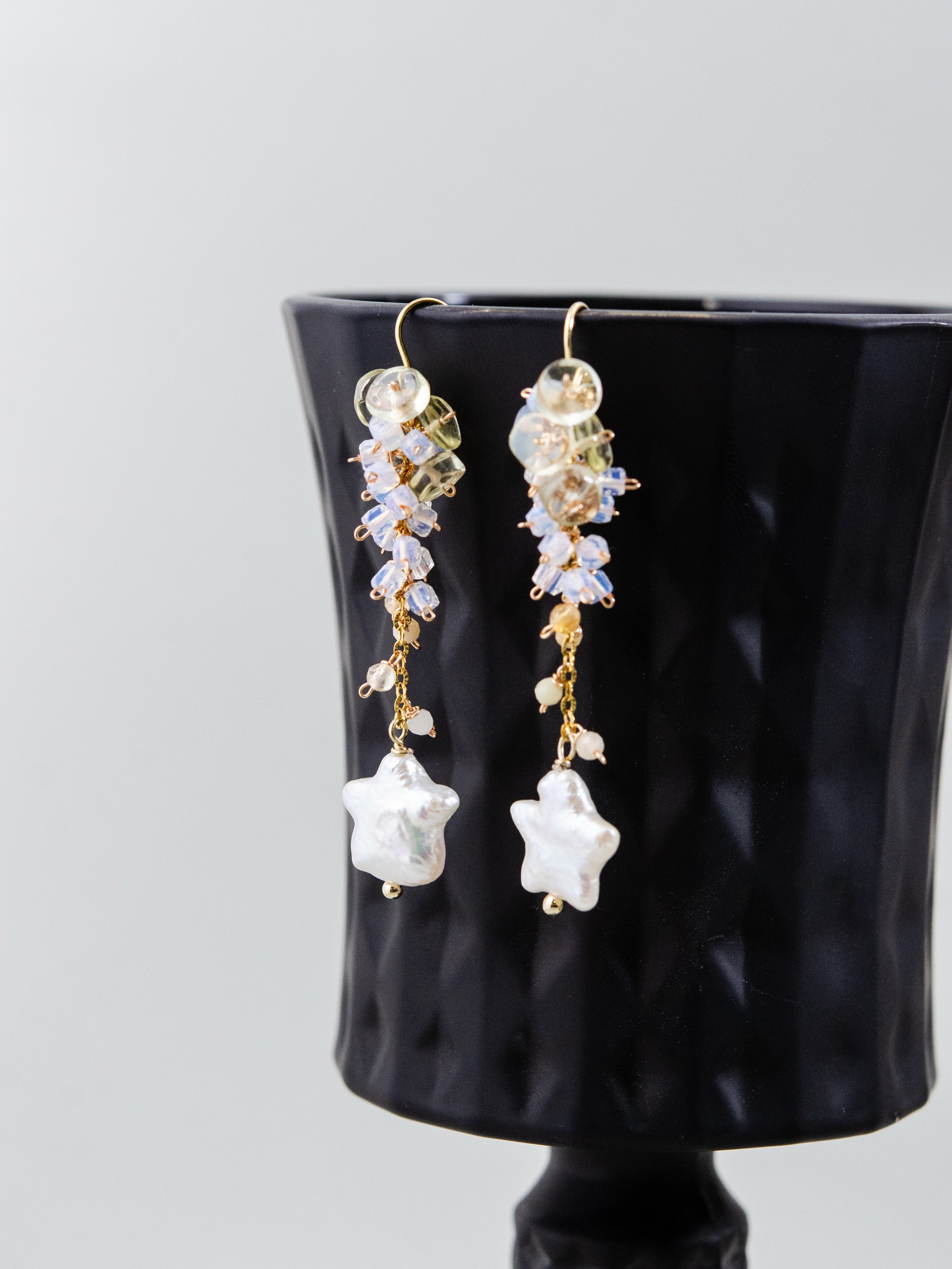 【虹色の天の川】星形パール & オパール・シトリンピアス｜アレルギー対応
