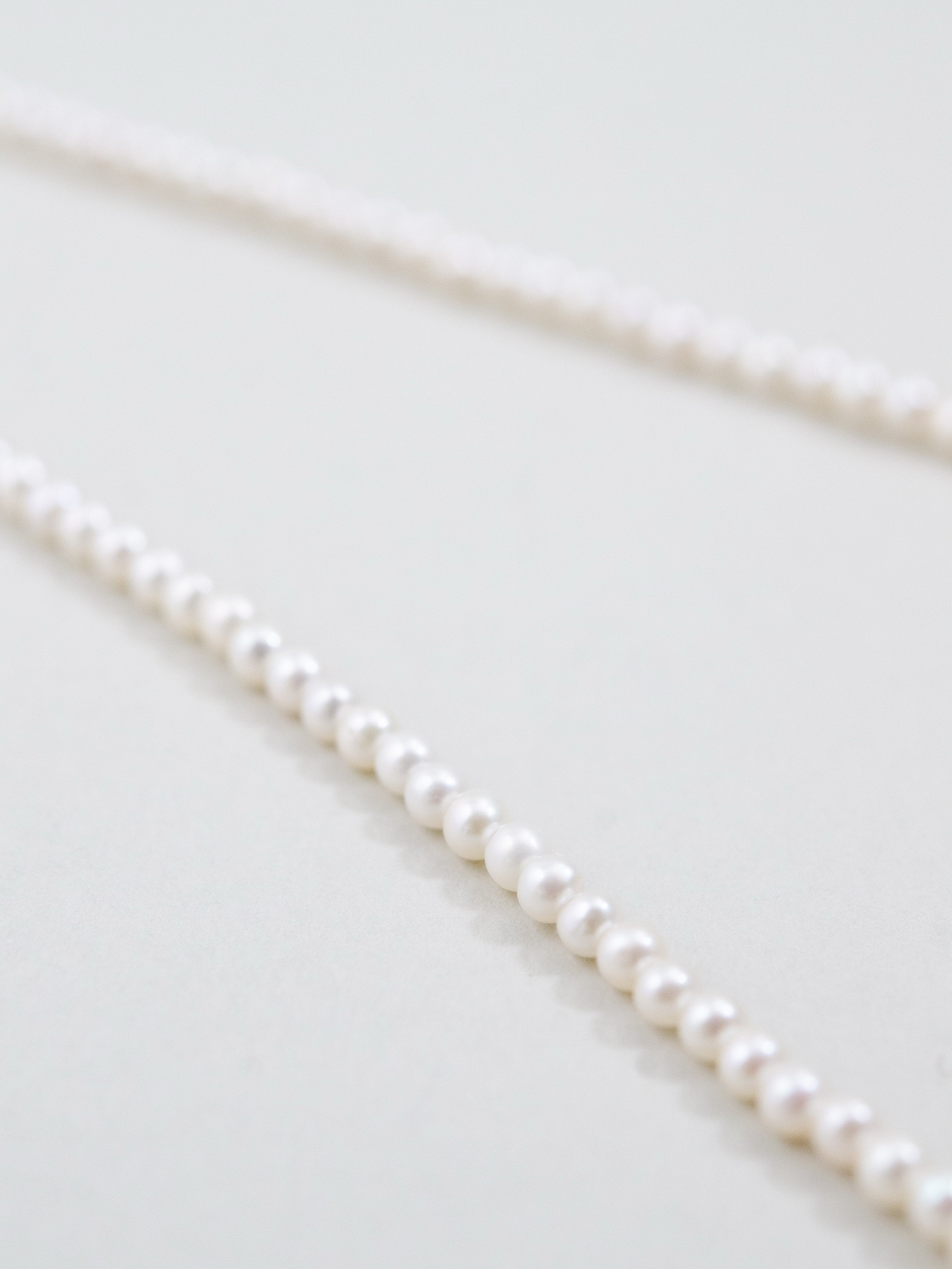 【9月 誕生石】サファイア 淡水パール ネックレス | スーツに合う 上品 華奢