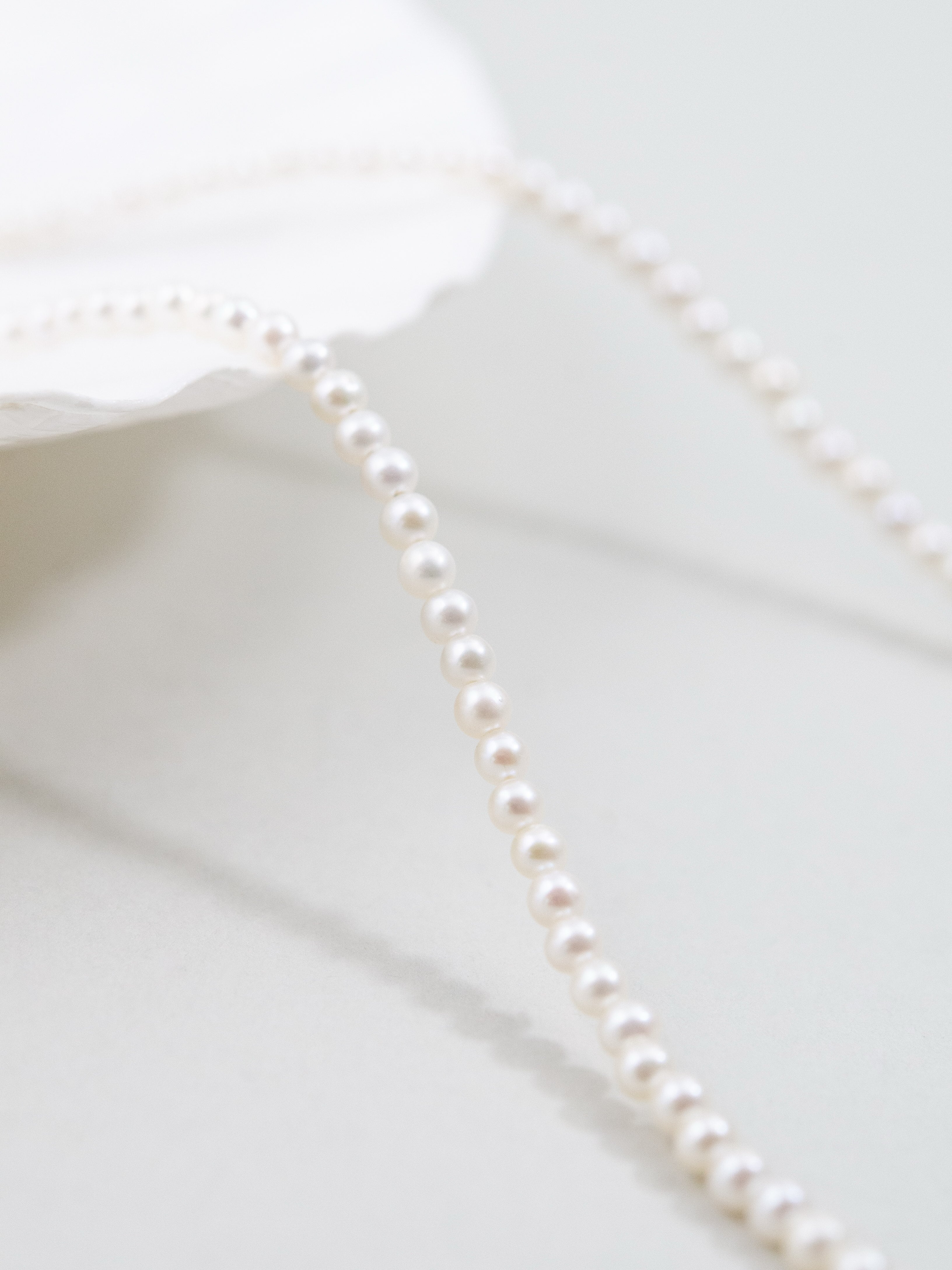 【9月 誕生石】サファイア 淡水パール ネックレス | スーツに合う 上品 華奢