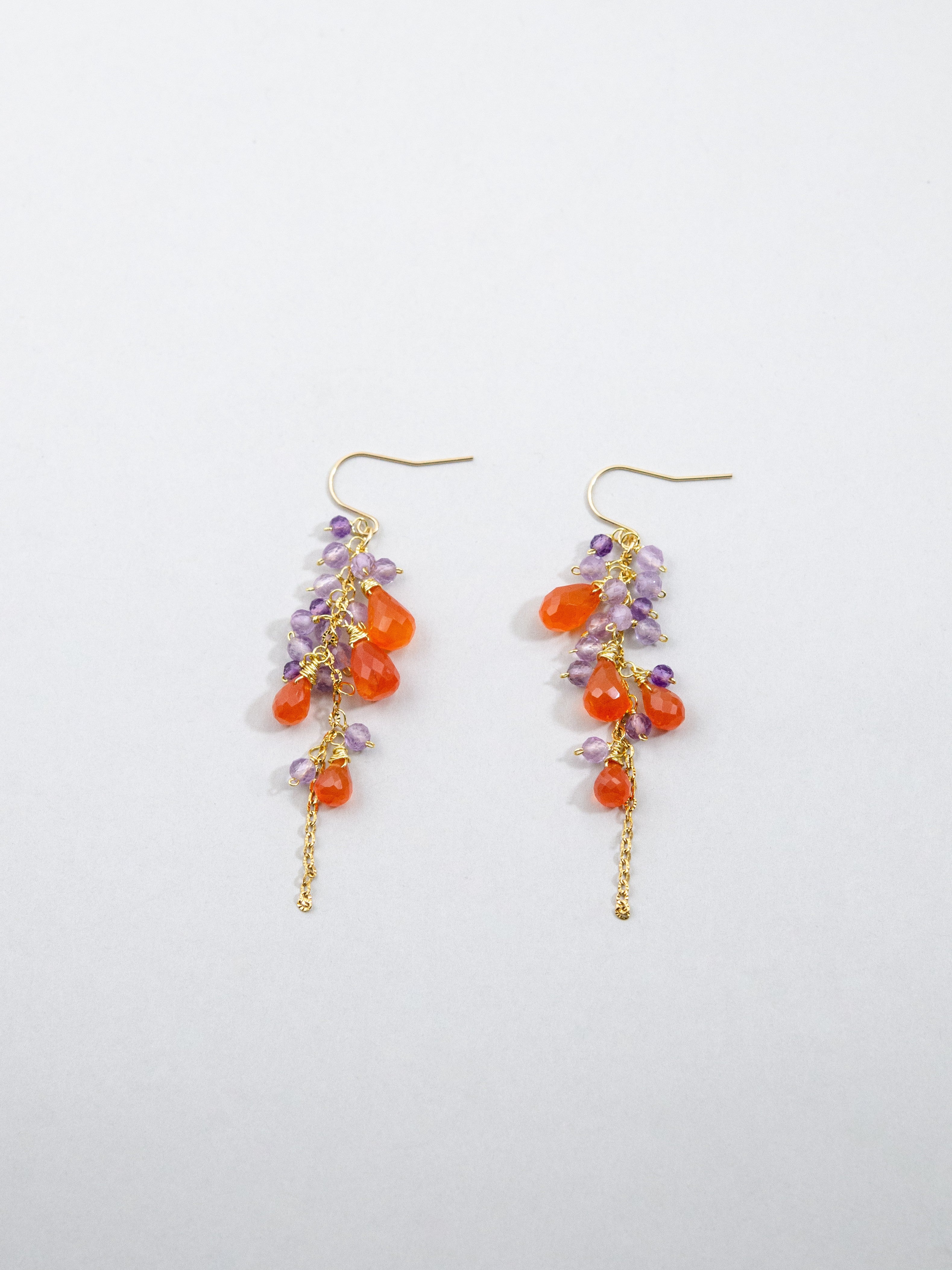 【夕暮れの彩り】カーネリアン & アメジストのロングピアス｜アレルギー対応