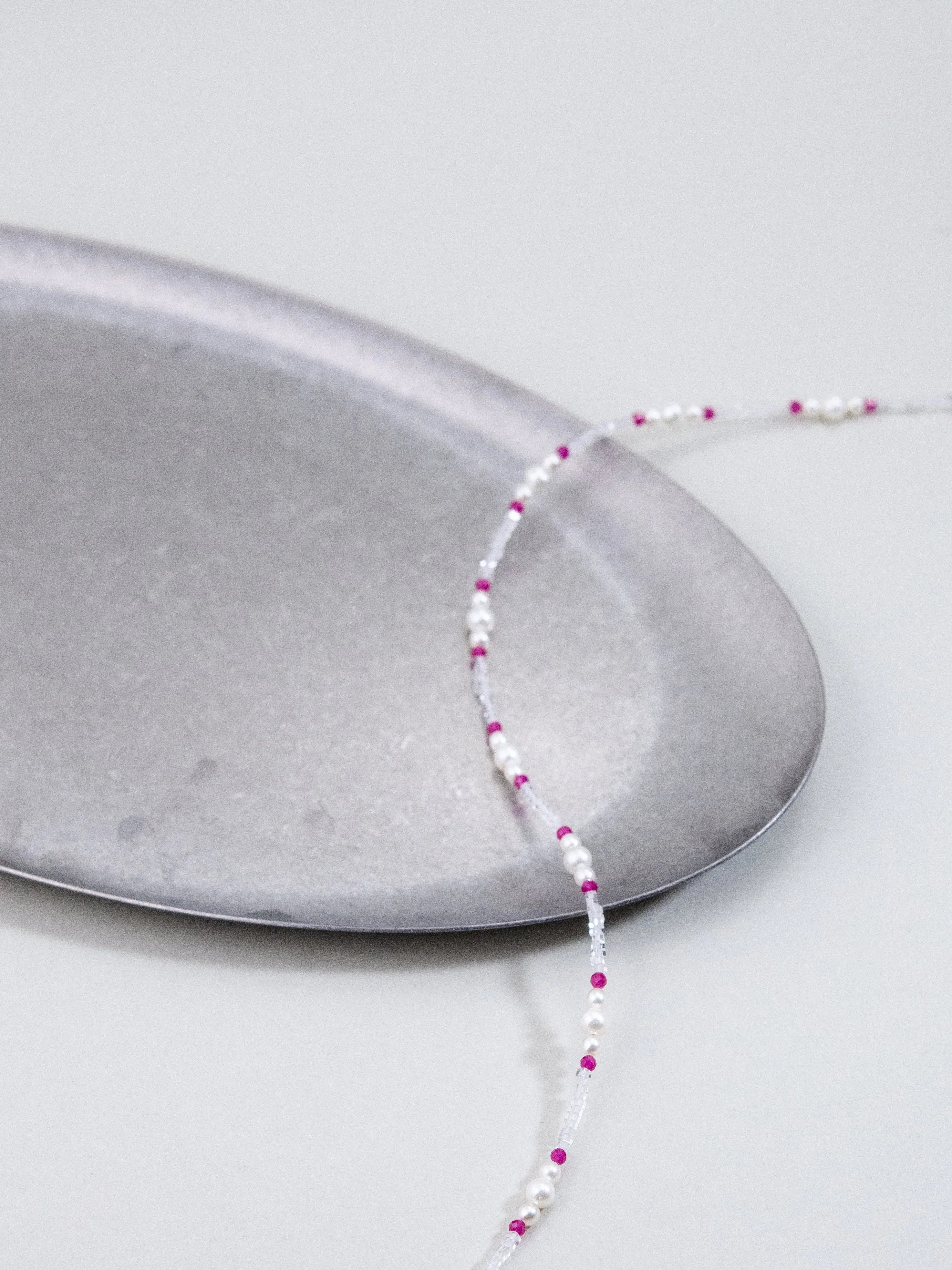 淡水パール & ルビー & クリスタル ネックレス - 【3大宝石の共演】紅白の輝き / 7月・4月・6月誕生石 SV925