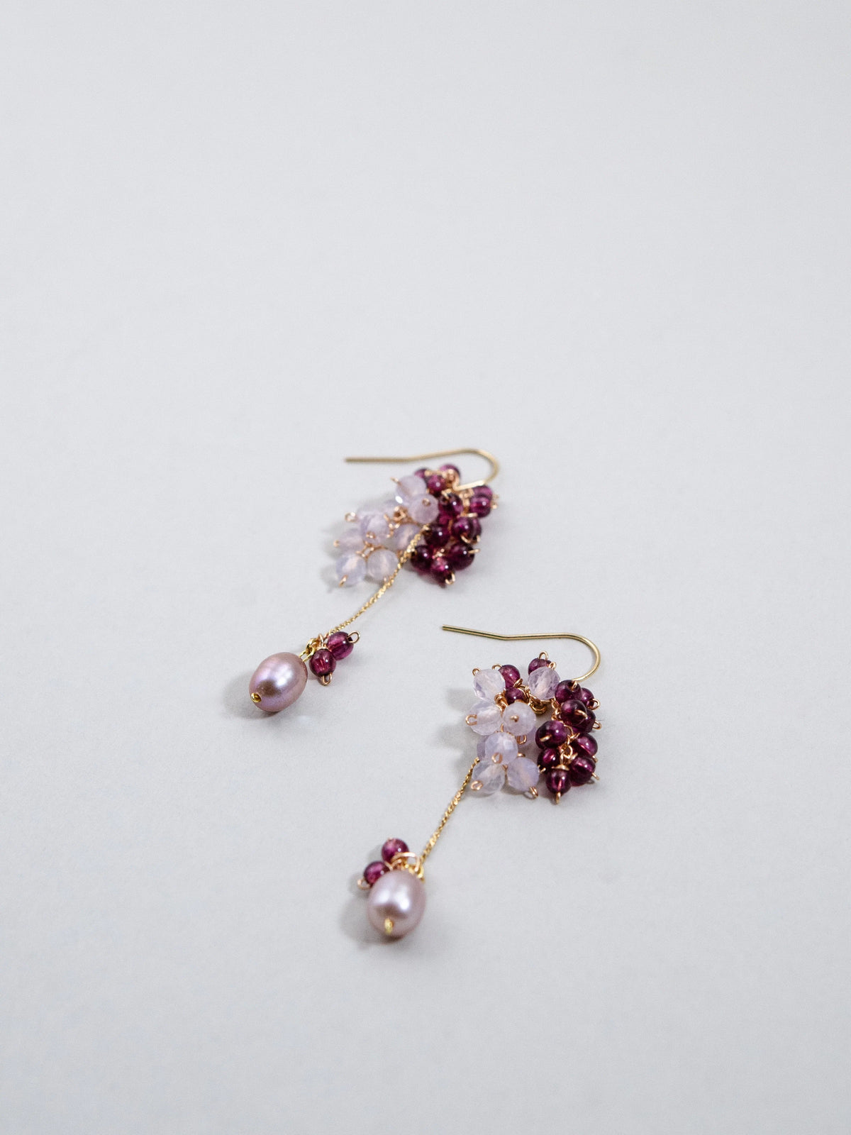 パープルジェイド & ガーネット ピアス - 【芳醇なワインカラー】葡萄