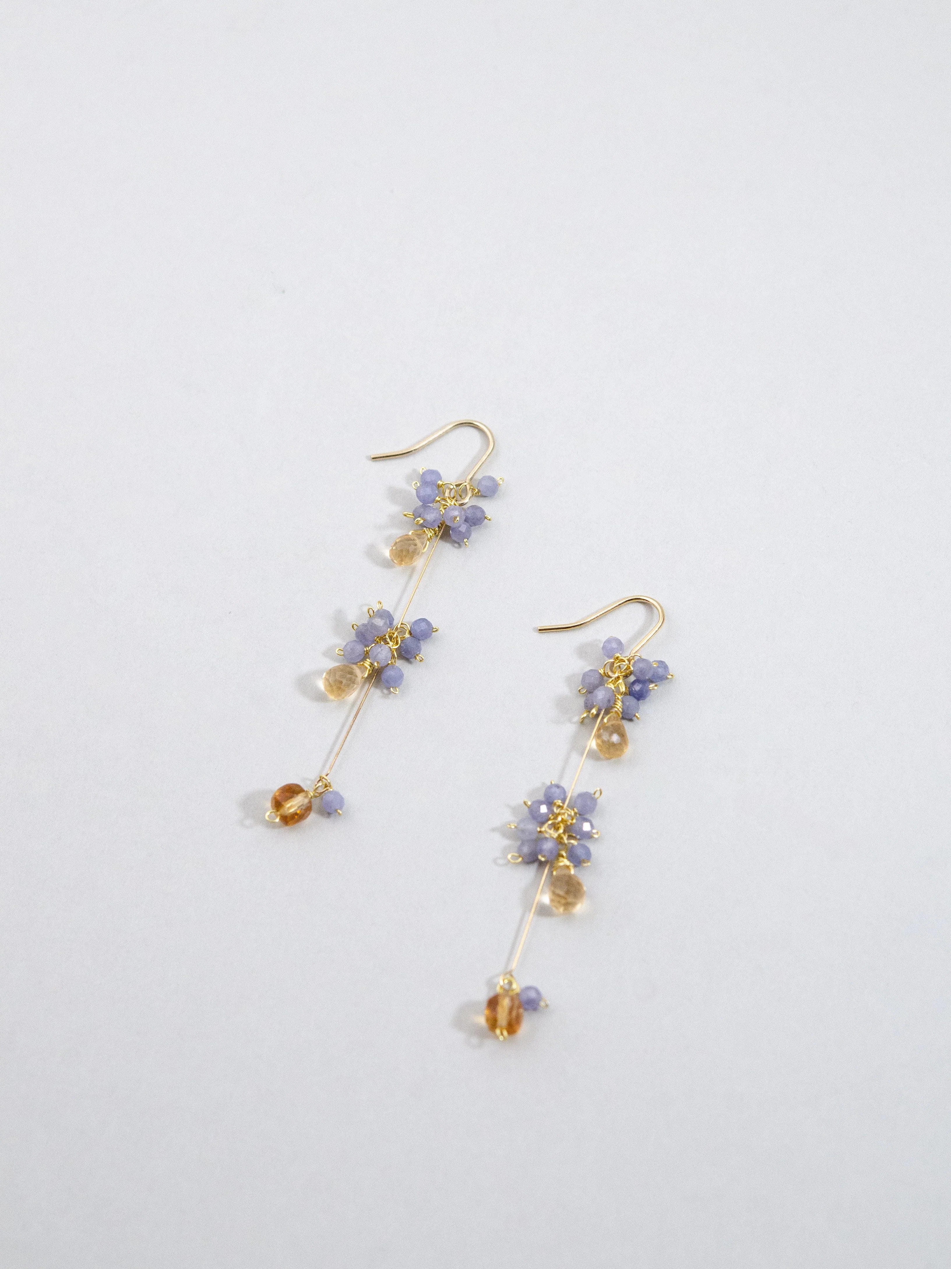 シトリン & タンザナイト ロング ピアス - 【星降る夜】補色のハーモニー / 11月・12月誕生石 / 14KGF・SV925・316L選べる金具【イヤリング変更可】