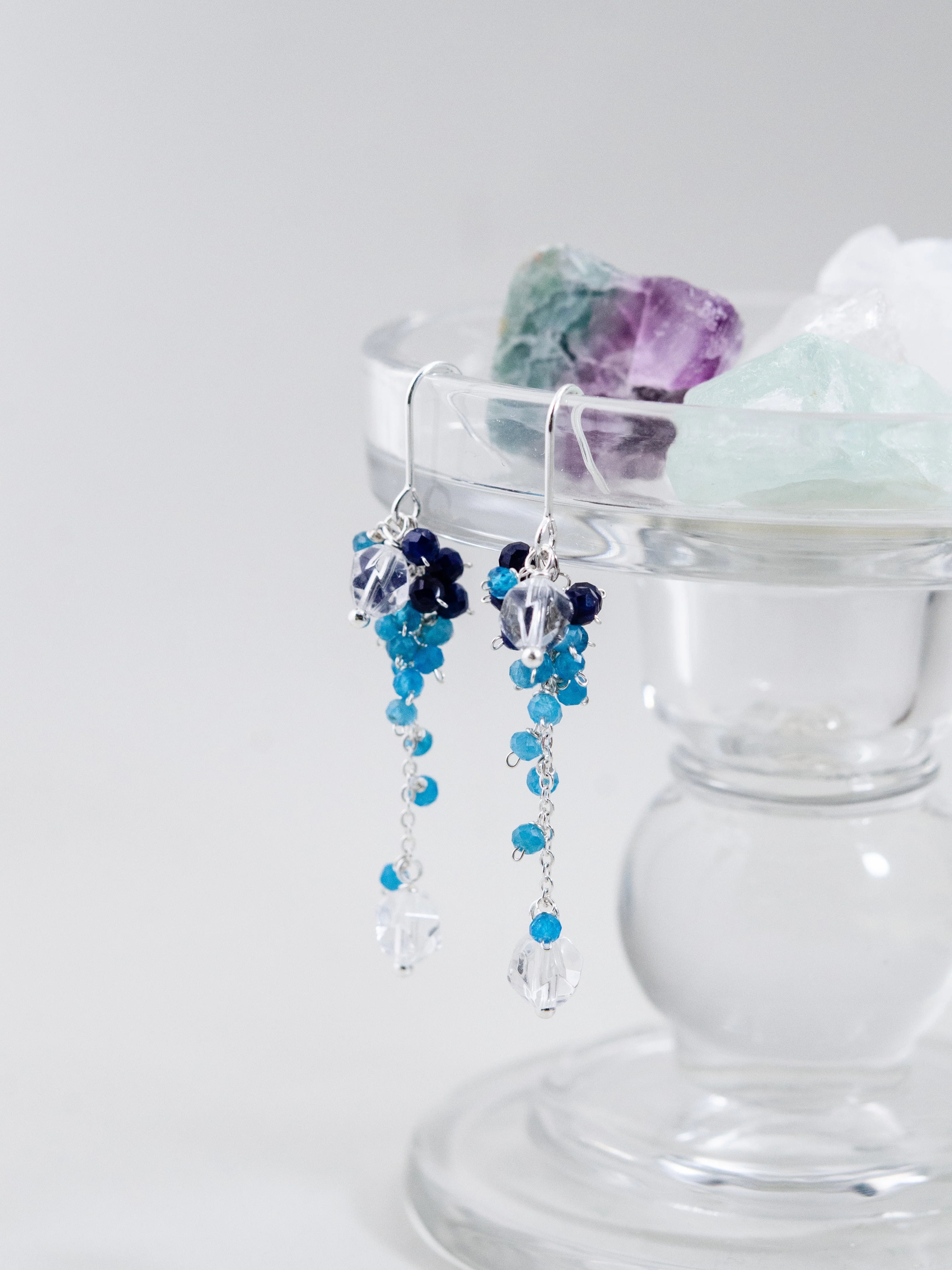 アパタイト & アイオライト & クリスタル ピアス - 【蒼のグラデーション】9月・4月誕生石 / 14KGF・SV925・316L選べる金具【イヤリング変更可】