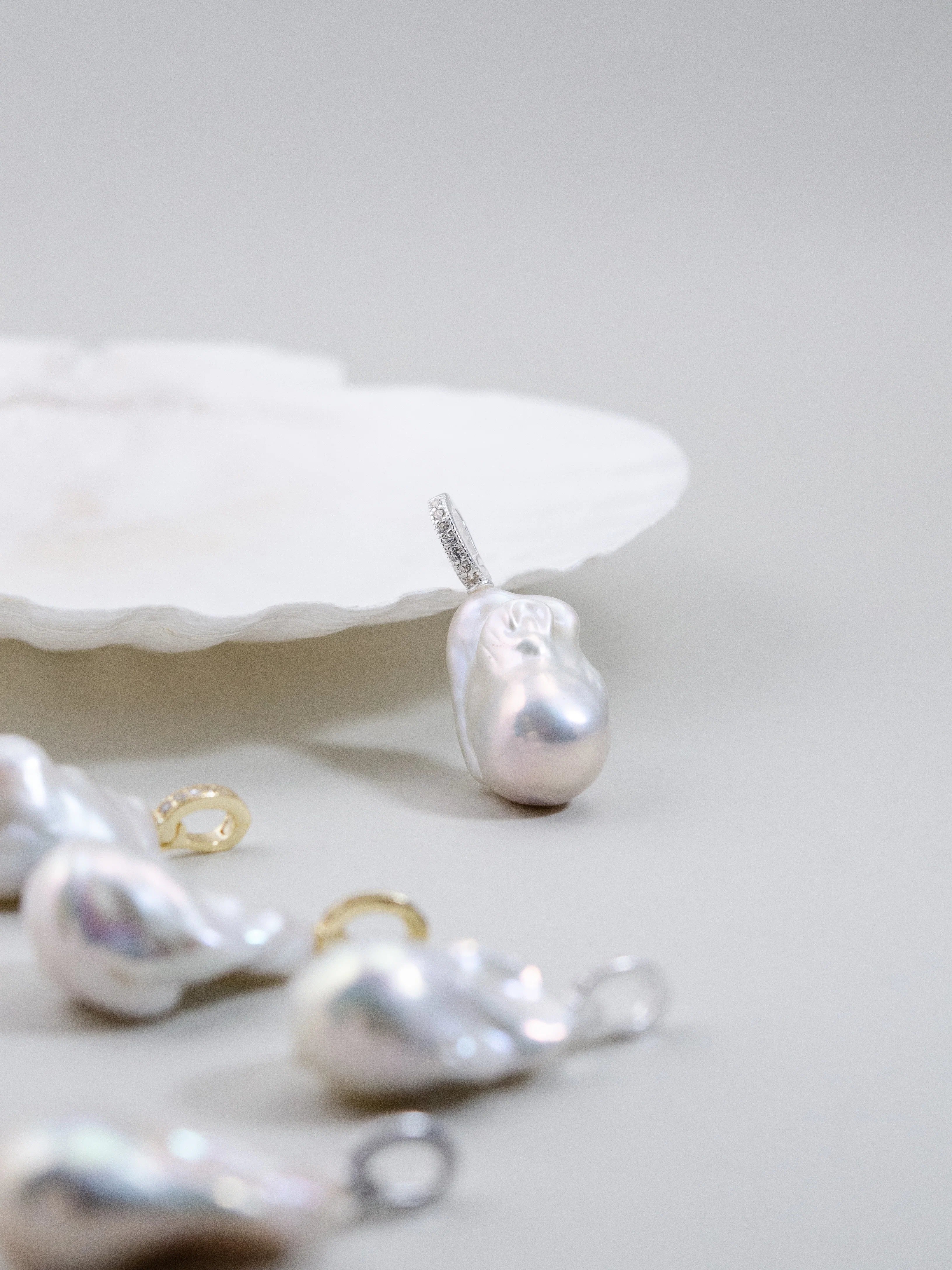 淡水バロックパール ペンダントトップ/チャーム - 【魔法のアレンジ】開閉式バチカンで付け替え自由 / SV925