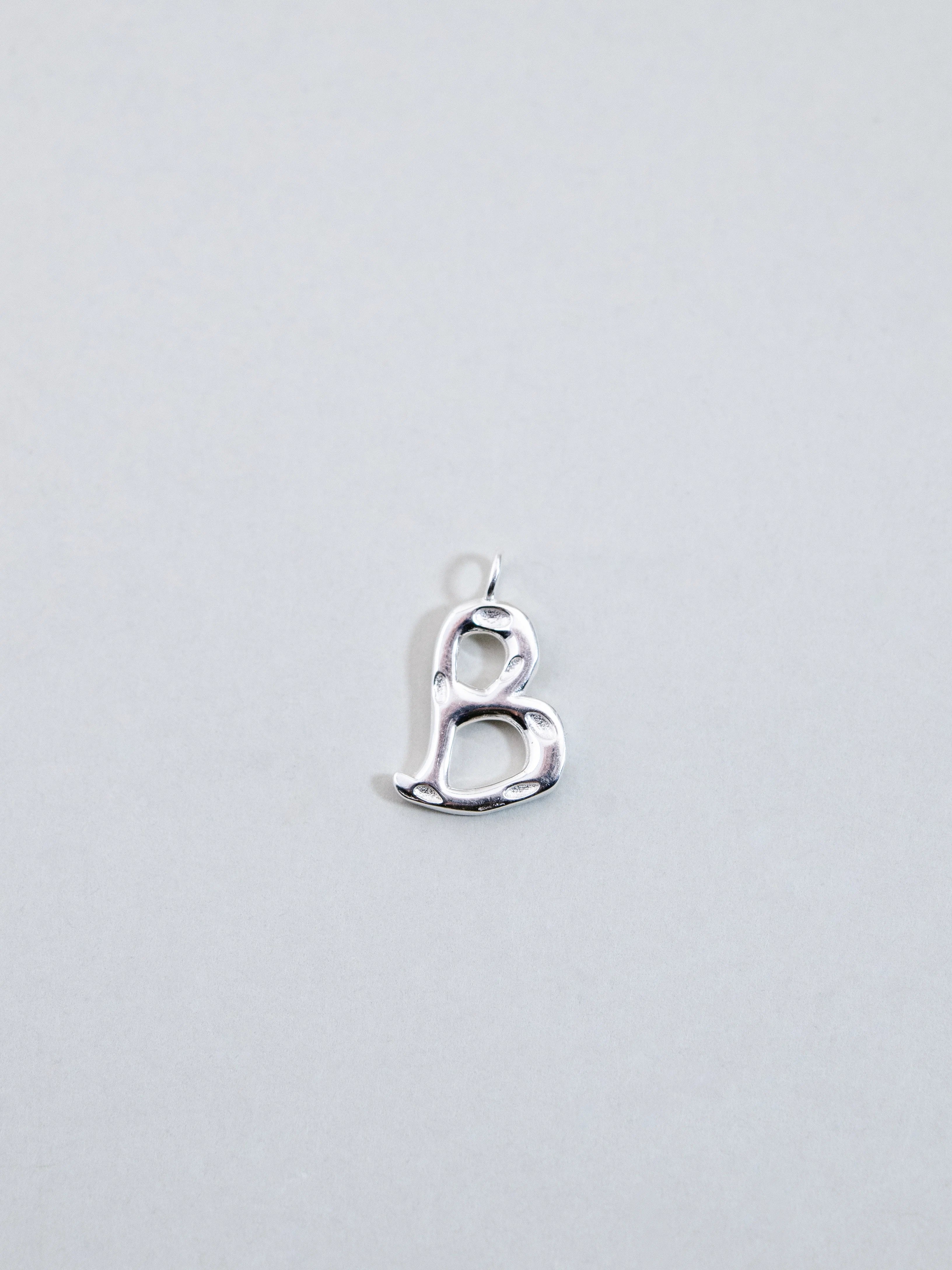 淡水パール & イニシャル ネックレス - 【選べるアルファベット】金銀ミックス / 6月誕生石 SV925 (K14GP)