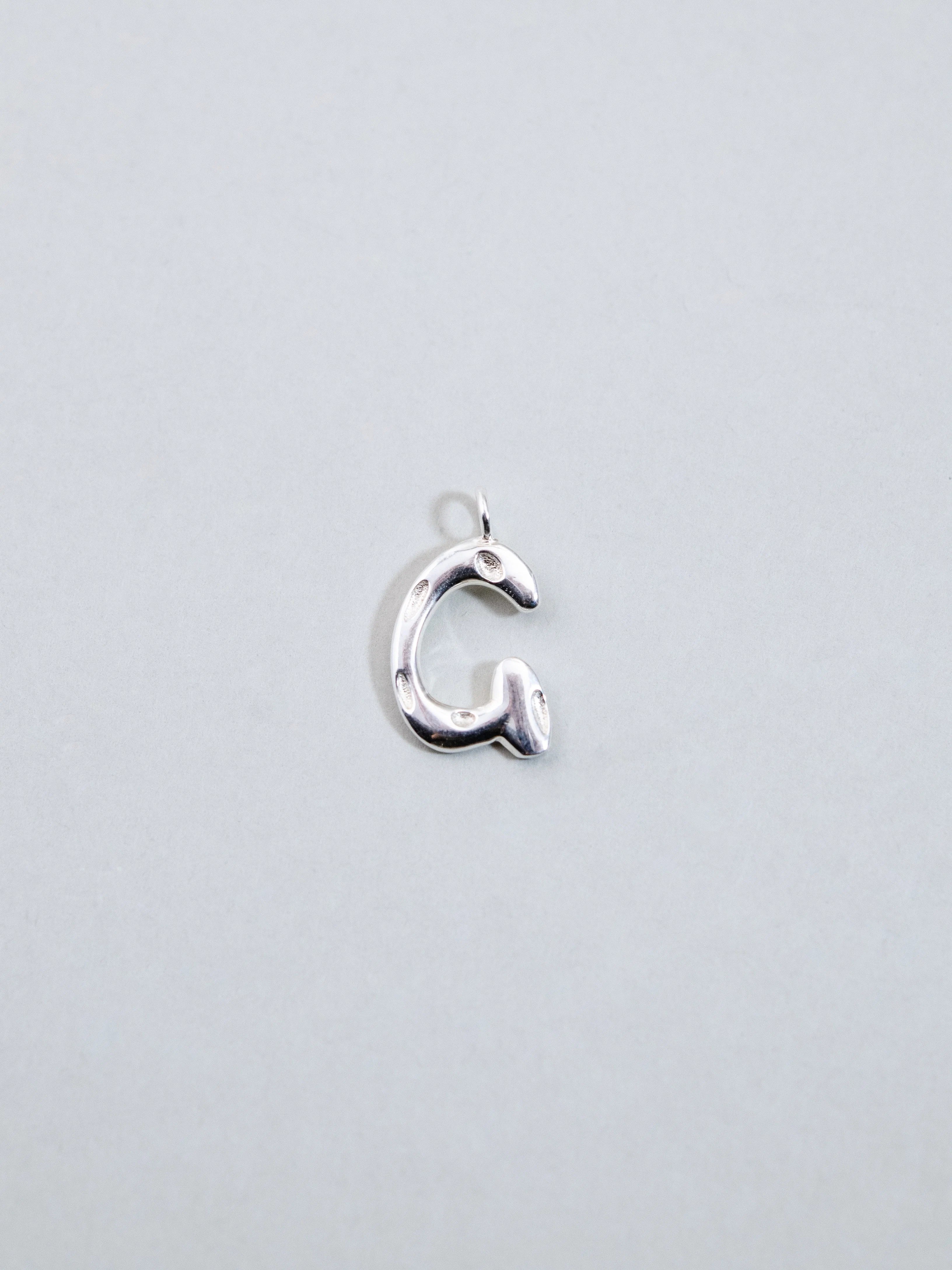 淡水パール & イニシャル ネックレス - 【選べるアルファベット】金銀ミックス / 6月誕生石 SV925 (K14GP)