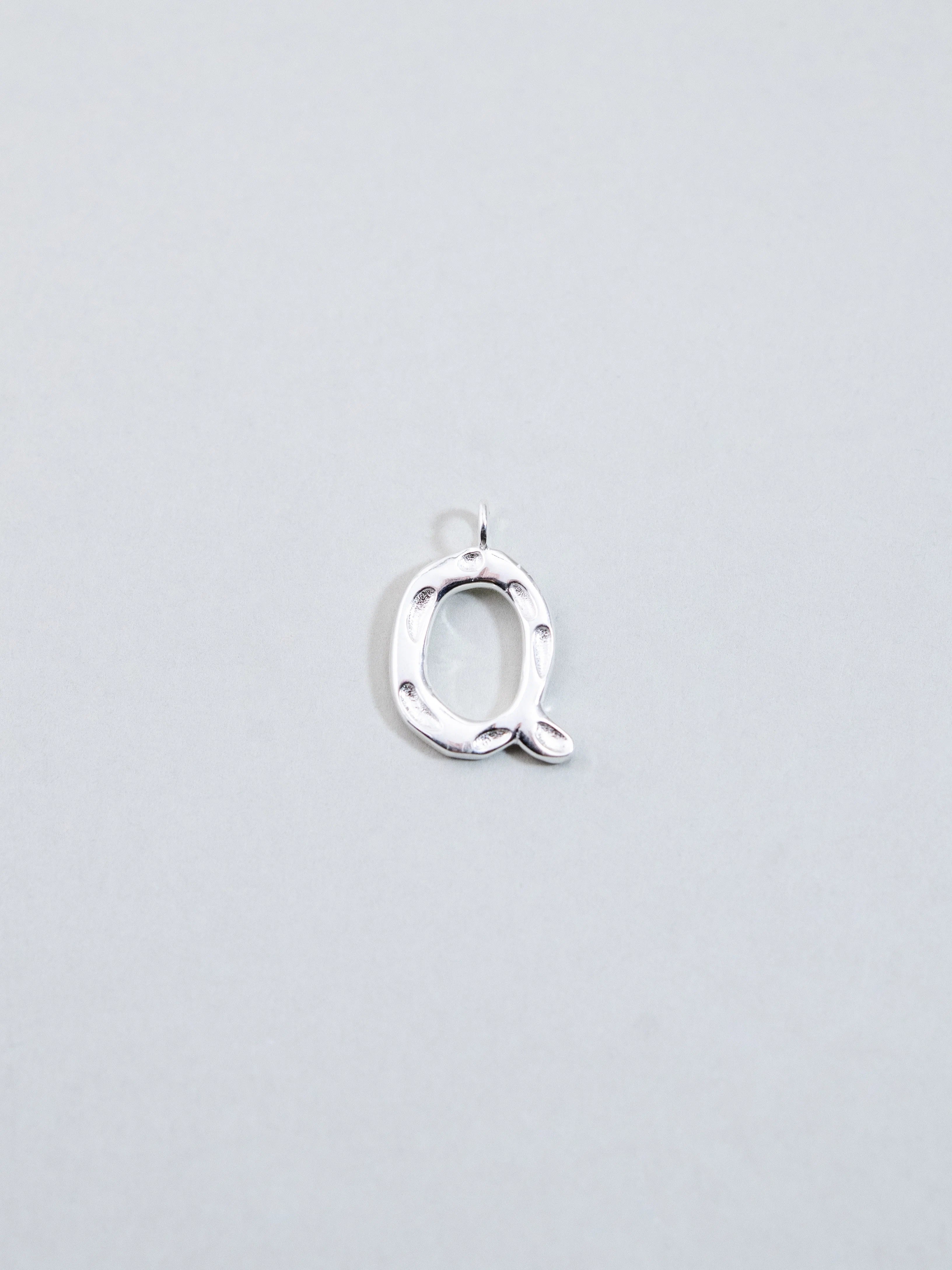 淡水パール & イニシャル ネックレス - 【選べるアルファベット】金銀ミックス / 6月誕生石 SV925 (K14GP)