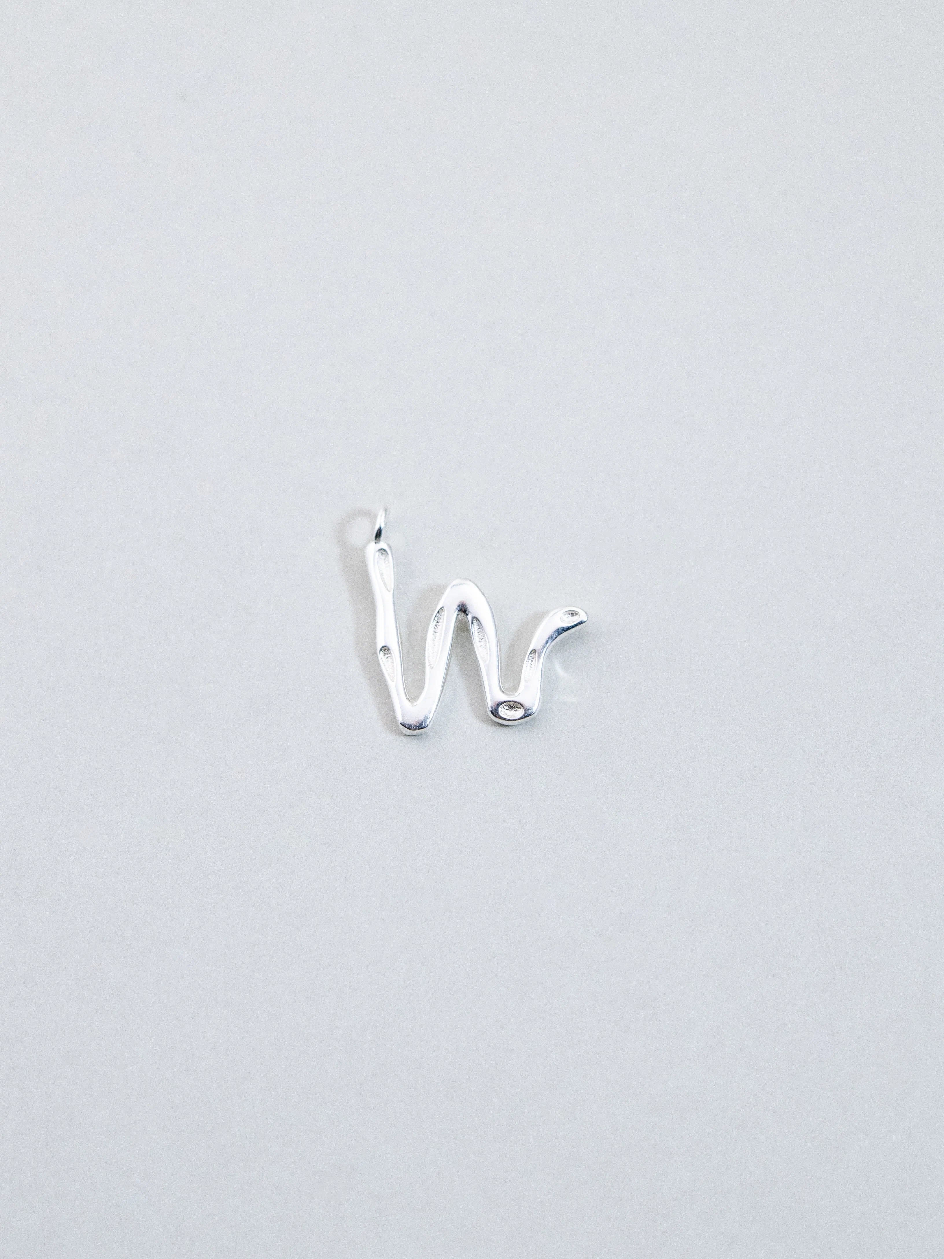 淡水パール & イニシャル ネックレス - 【選べるアルファベット】金銀ミックス / 6月誕生石 SV925 (K14GP)