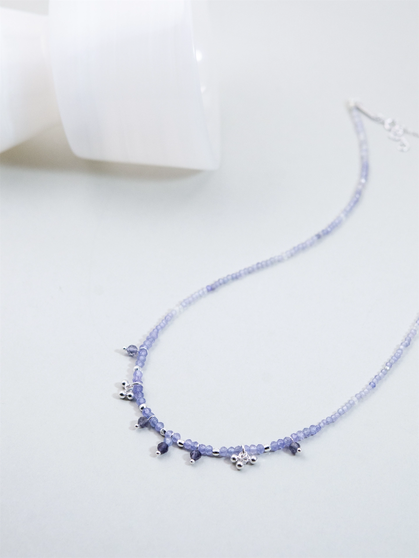 タンザナイト & アイオライト ネックレス - 【蒼（あお）の夜想曲（ノクターン）】 星屑と銀のしずく / 12月・9月誕生石 SV925