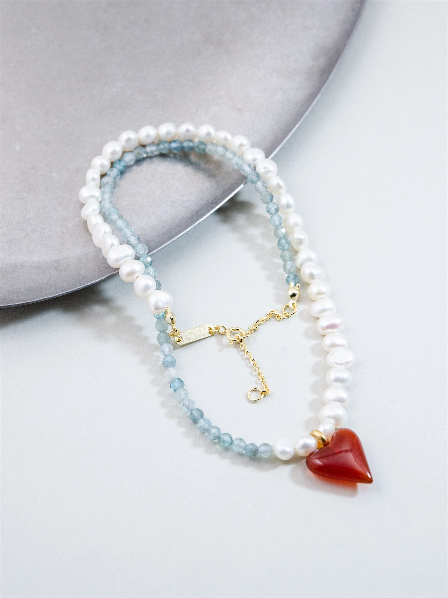 アパタイト & パール ネックレス - 【人魚の恋心（こいごころ）】 海色の碧と真紅のハート / 6月誕生石 SV925 (K14GP)