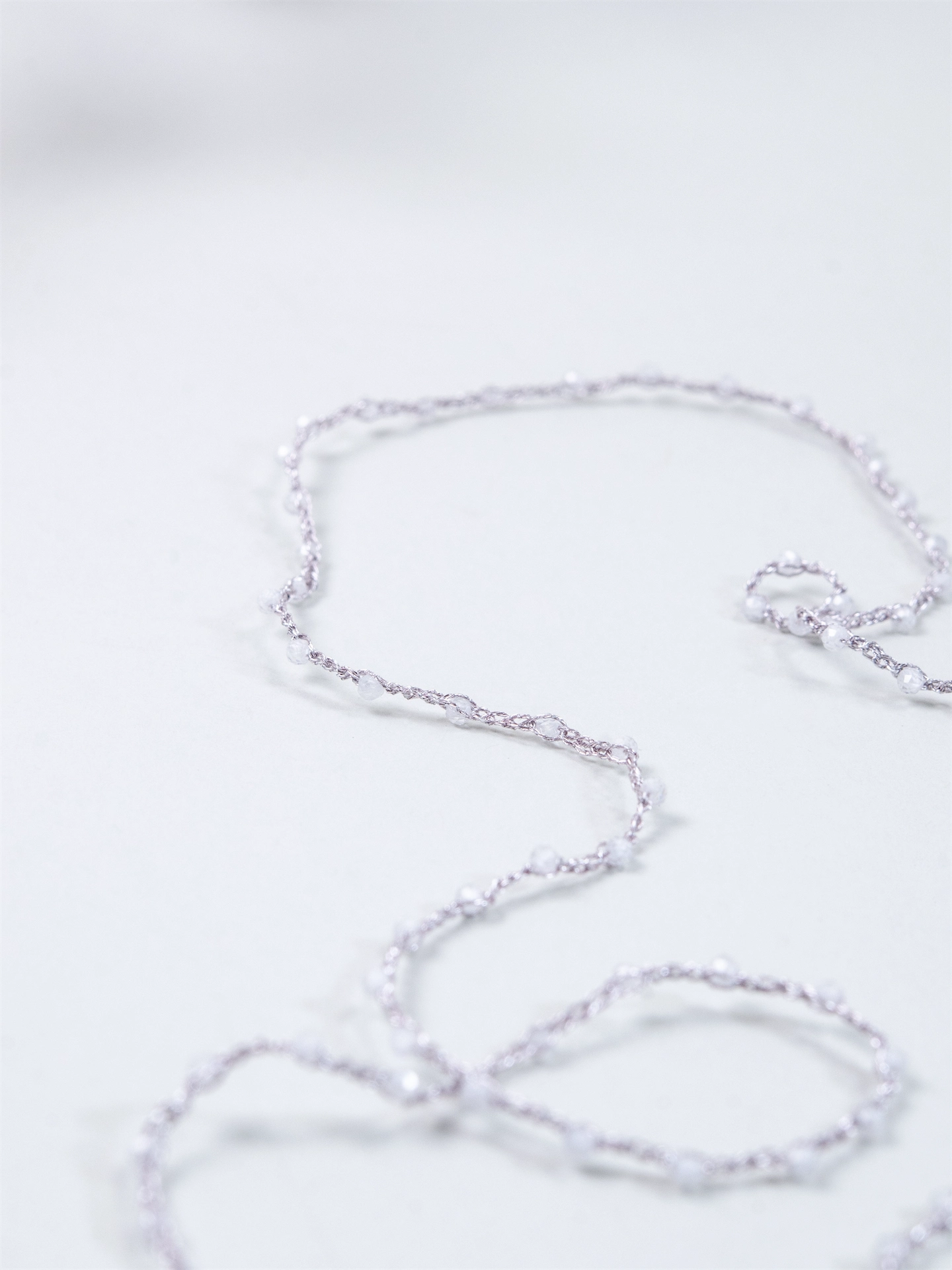 ホワイトジルコン ラリエット ネックレス - 【雪解けの雫】銀糸のタティングレース / 63cm