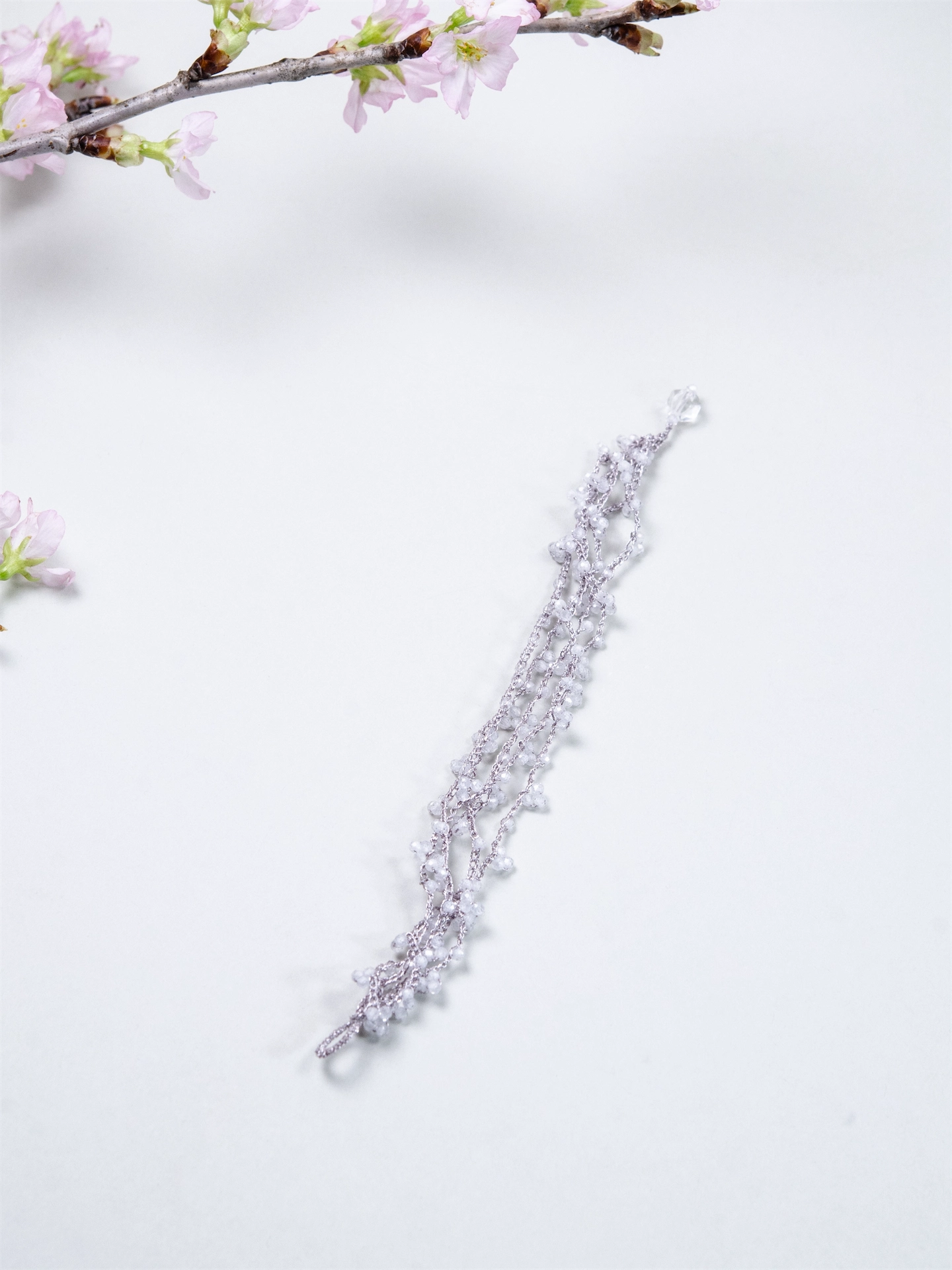 ホワイトジルコン 5連ブレスレット - 【光のヴェール】銀糸のタティングレース / 17cm