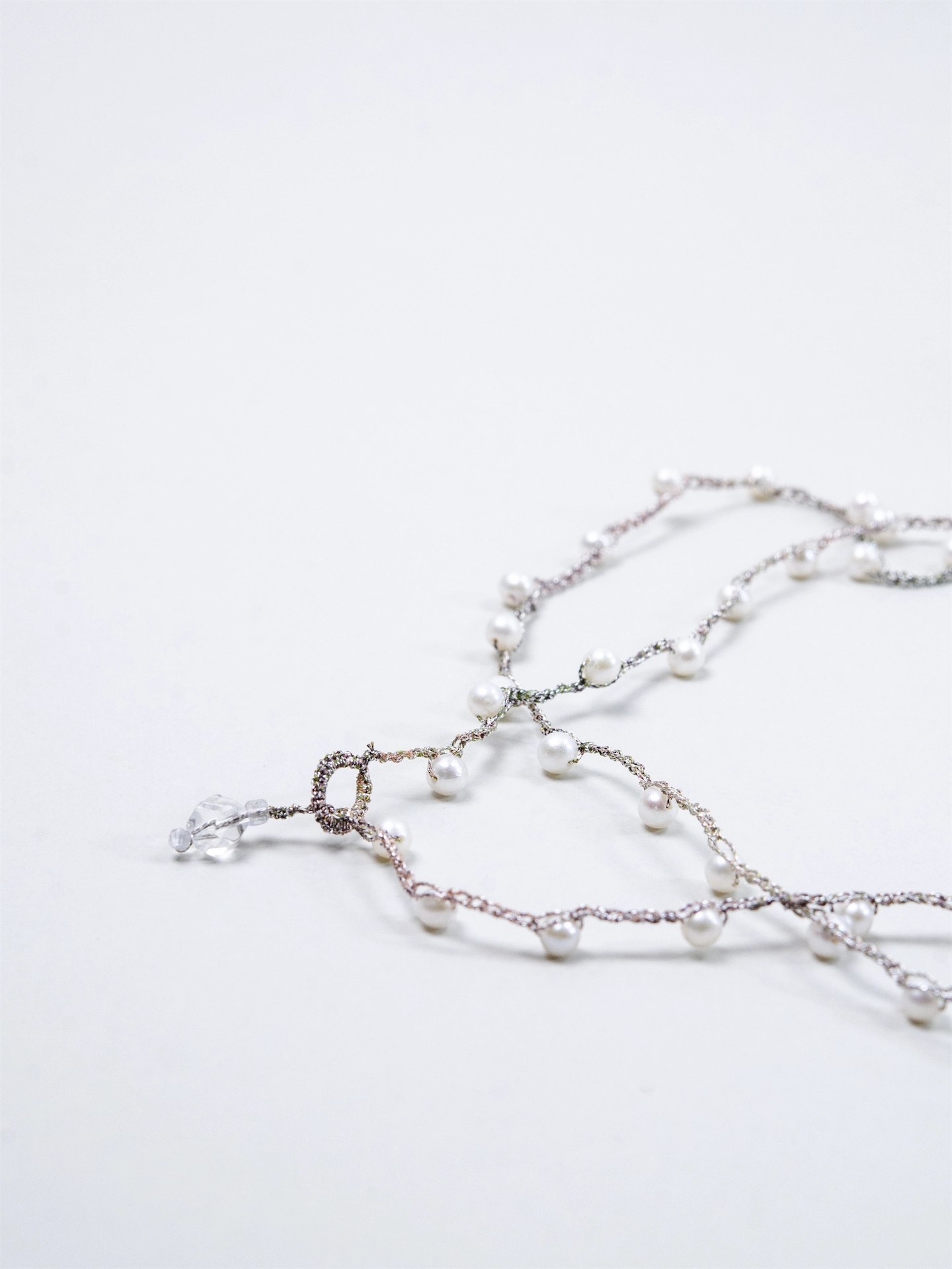 淡水パール 2連ロングネックレス - 【白雪の円舞曲】銀糸のタティングレース / 95cm